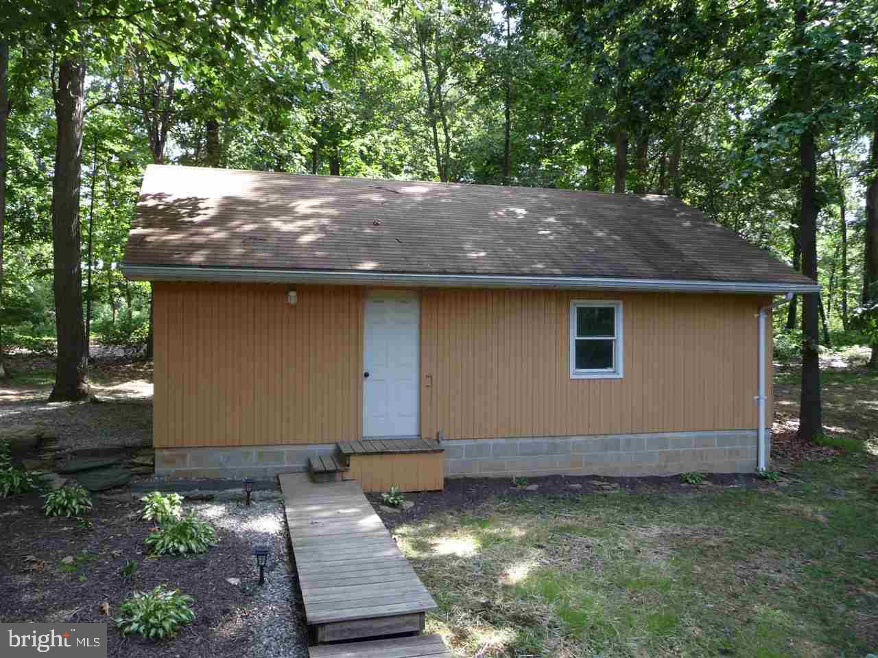 PLEASANT VALLEY GOLF COURSE - Residential