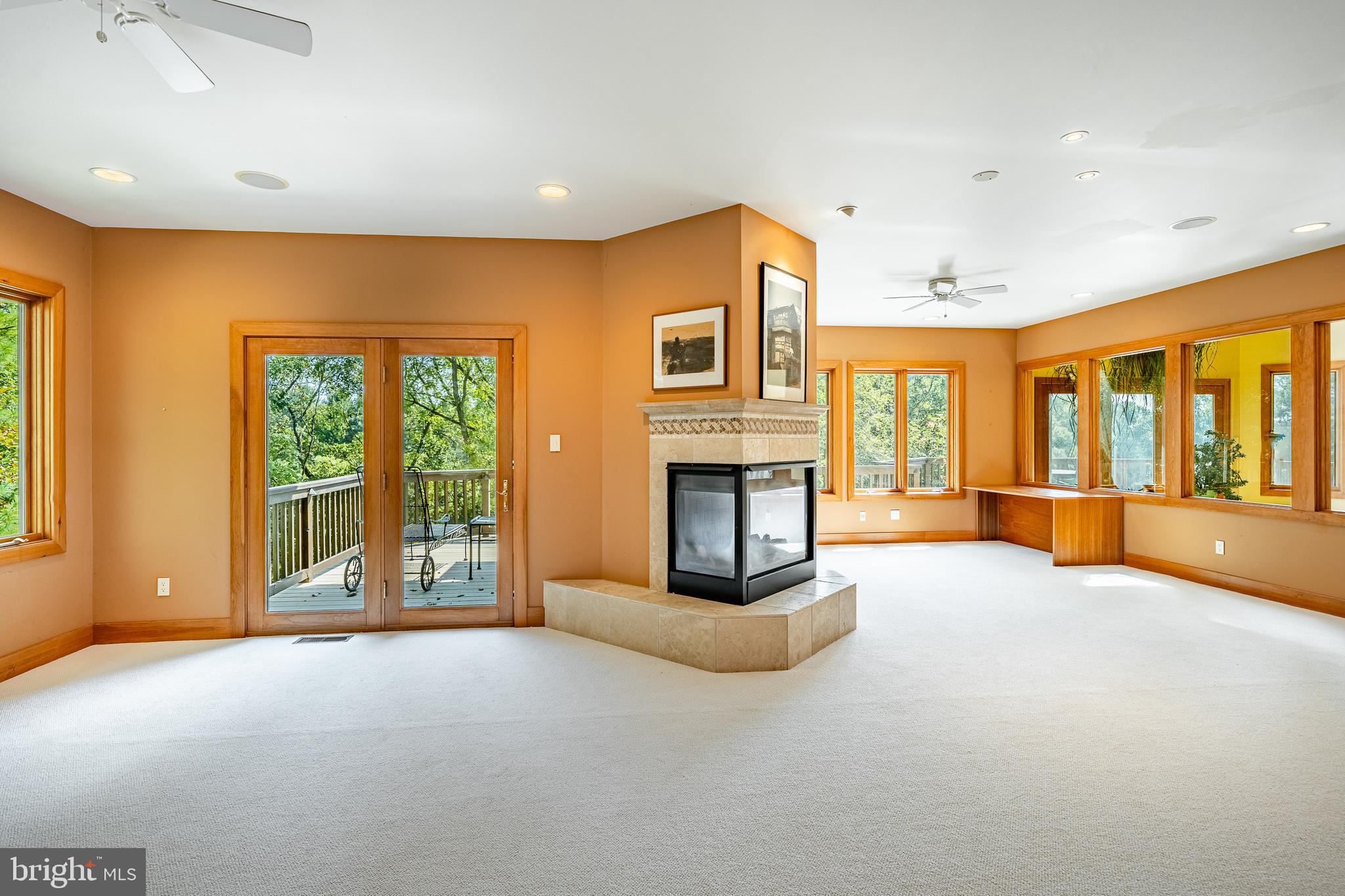 BRANDYWINE HUNT - Residential