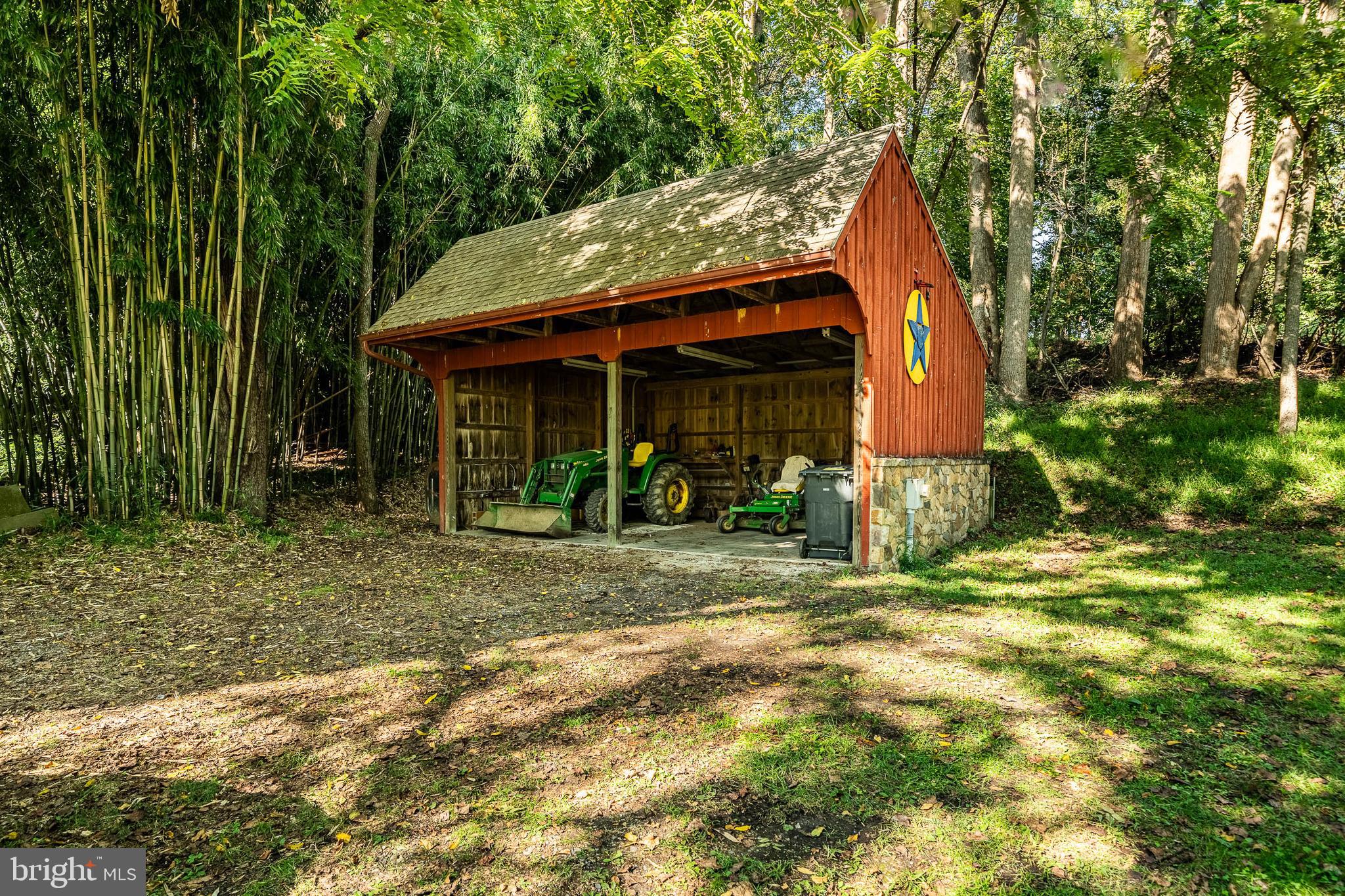 BRANDYWINE HUNT - Residential