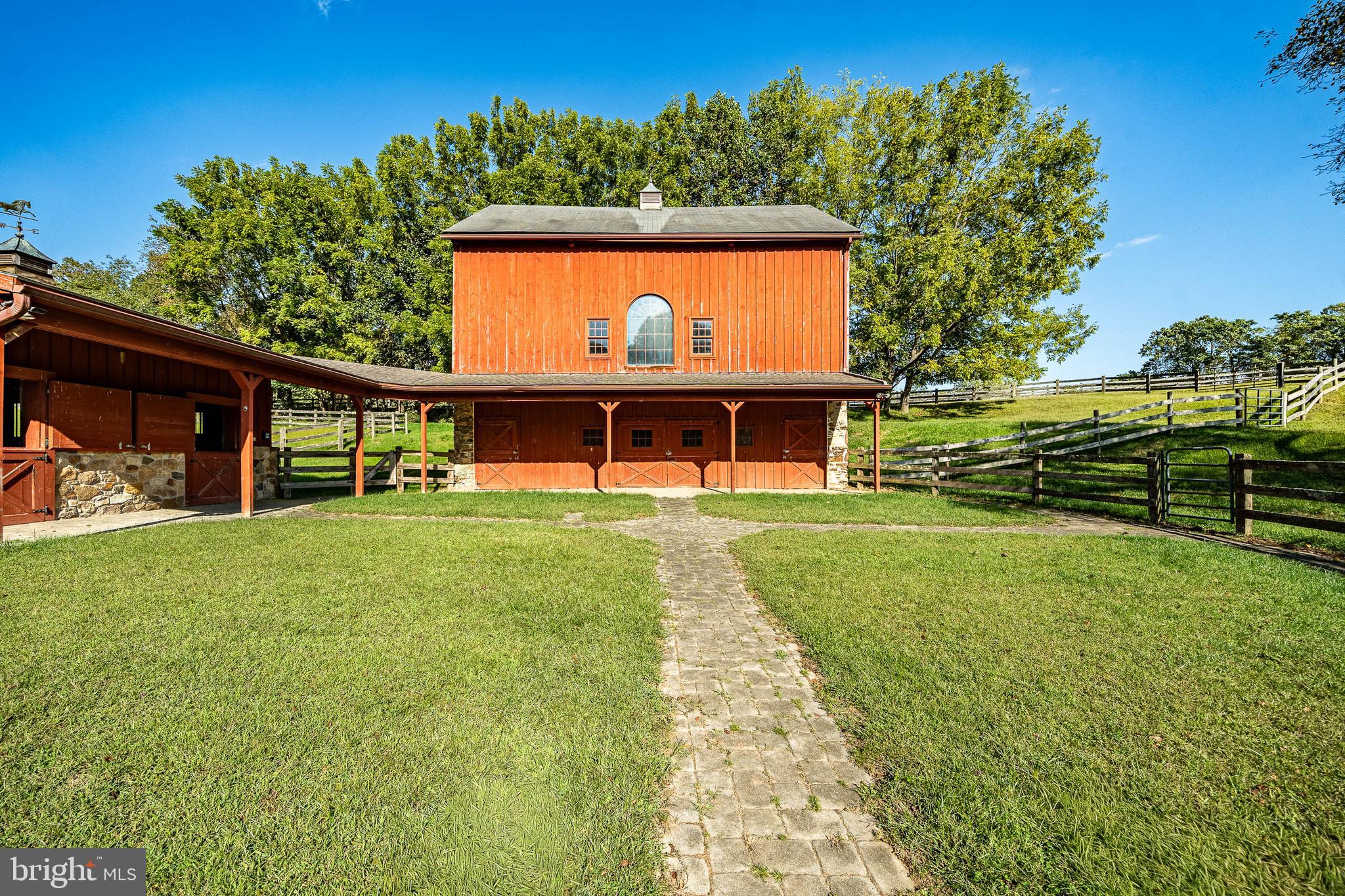 BRANDYWINE HUNT - Residential