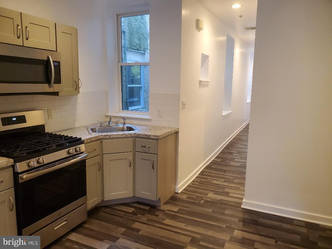 MANTUA - Residential Lease