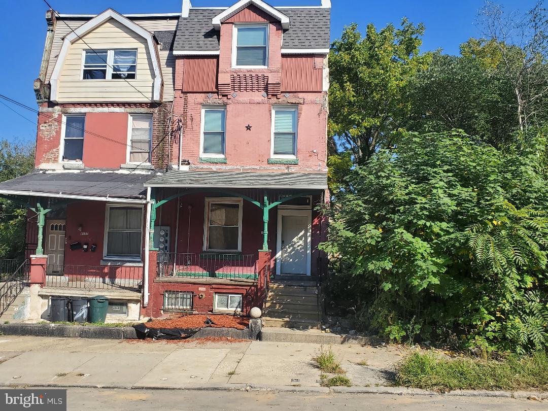 MANTUA - Residential Lease