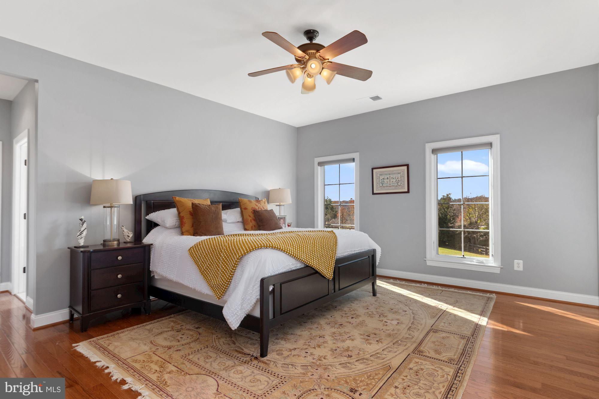 PARK MEADOWS - Residential