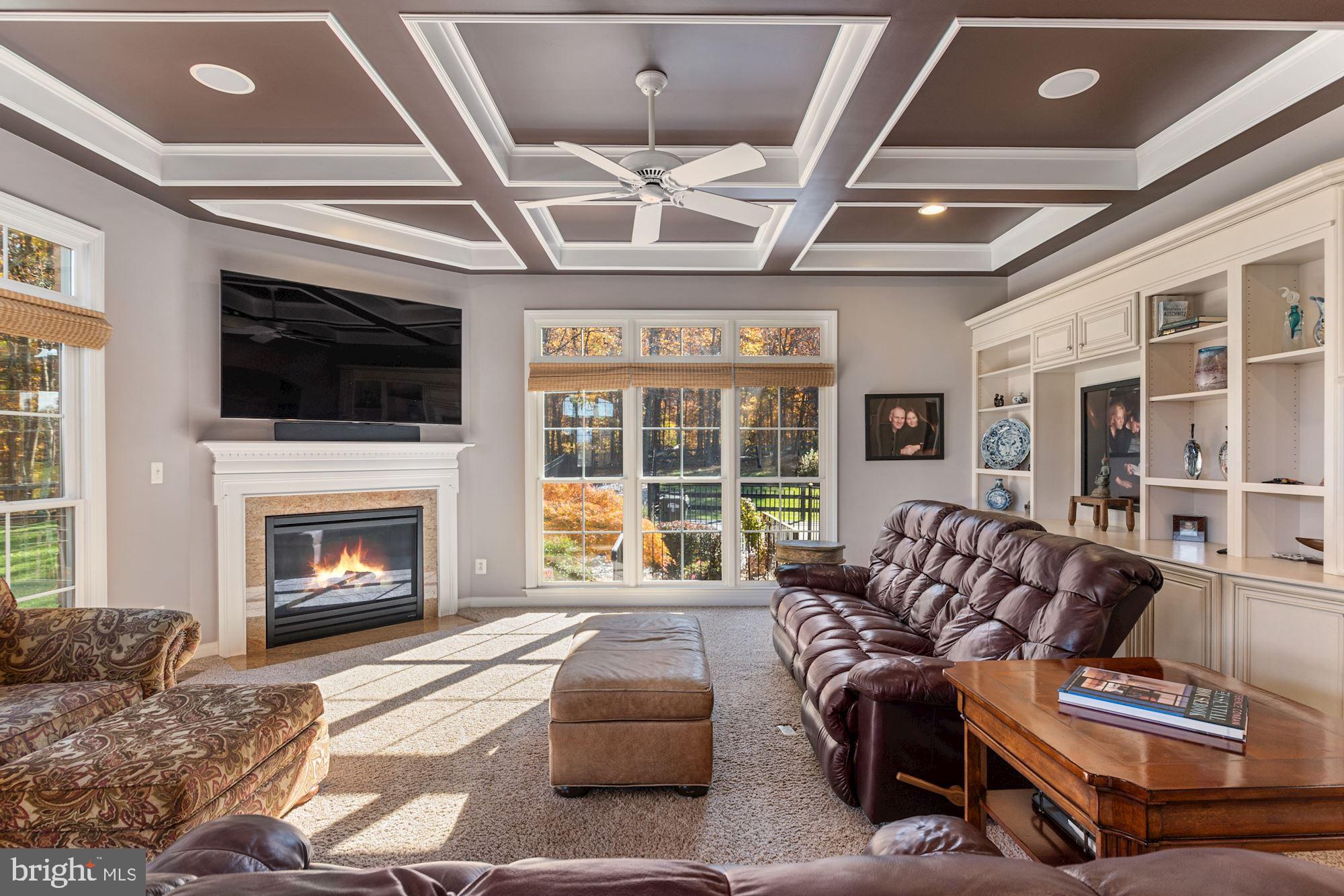 PARK MEADOWS - Residential