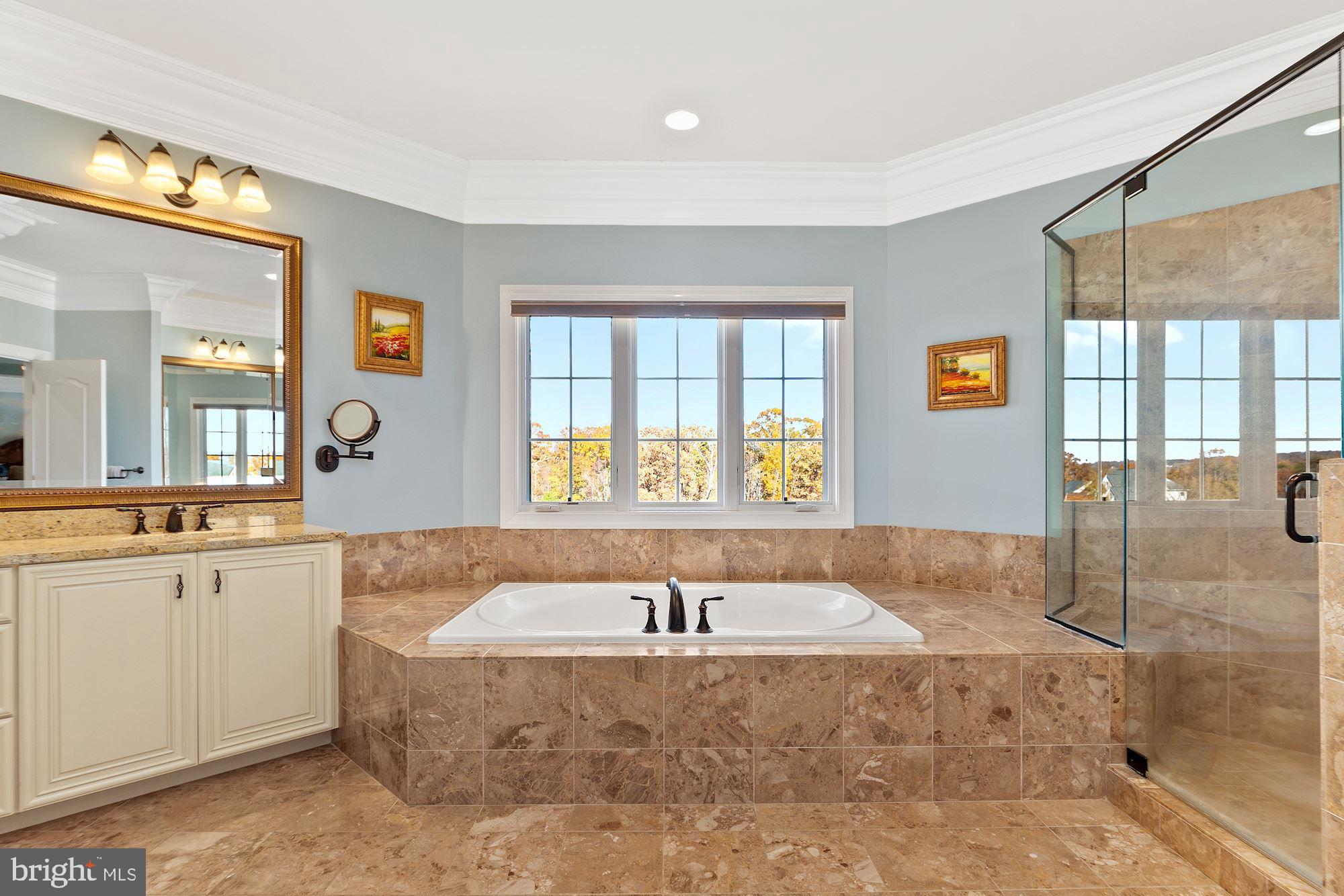 PARK MEADOWS - Residential