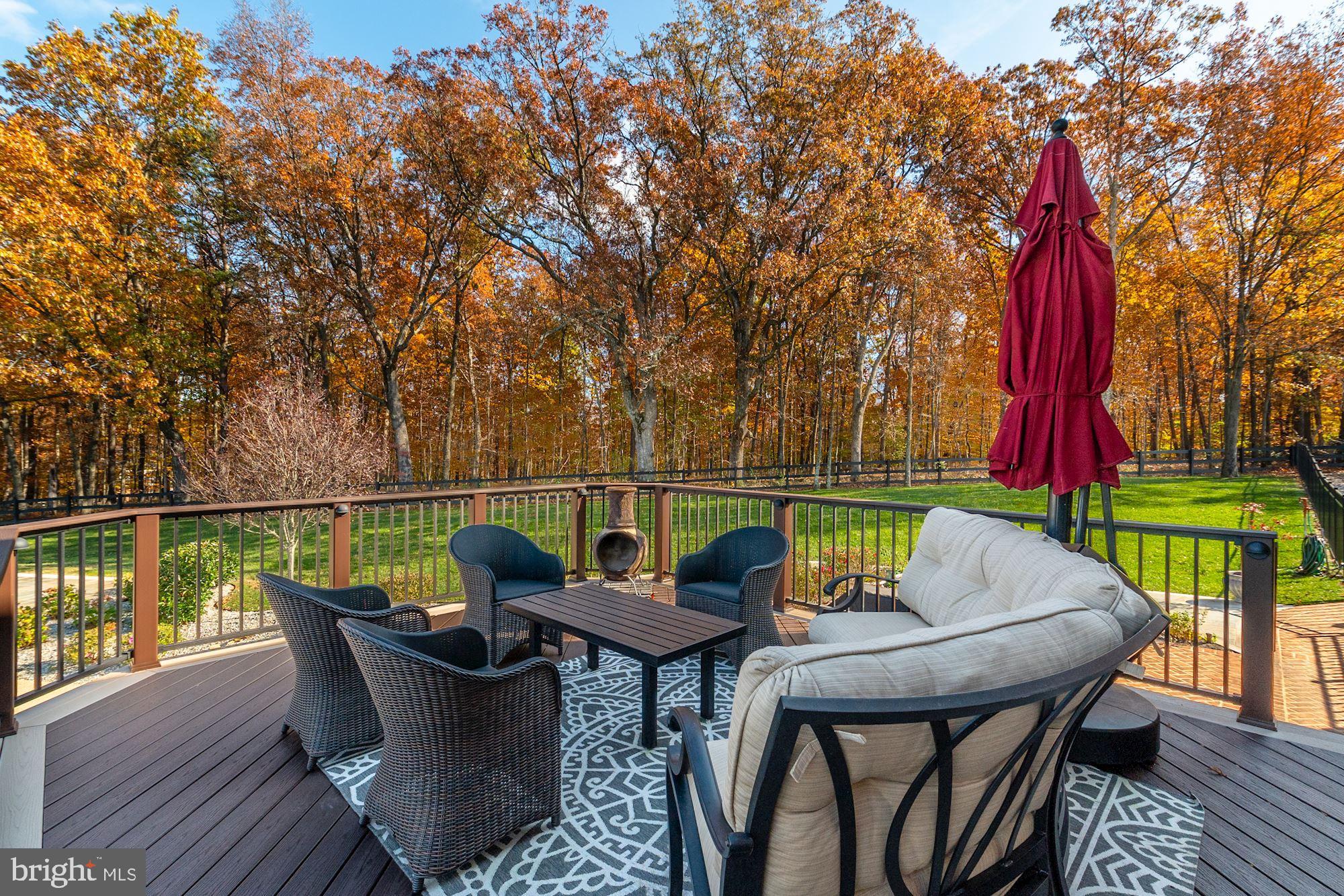 PARK MEADOWS - Residential