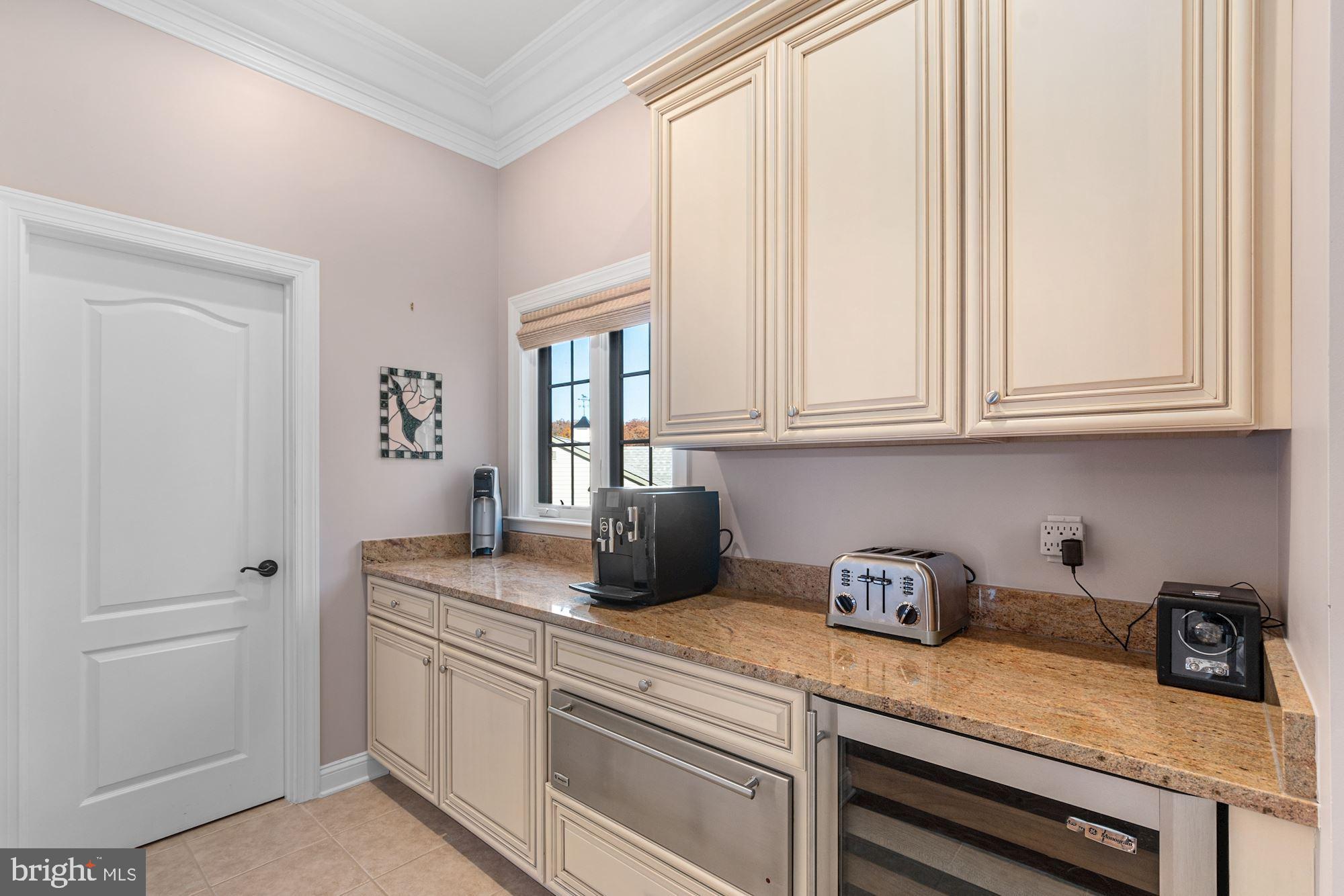 PARK MEADOWS - Residential