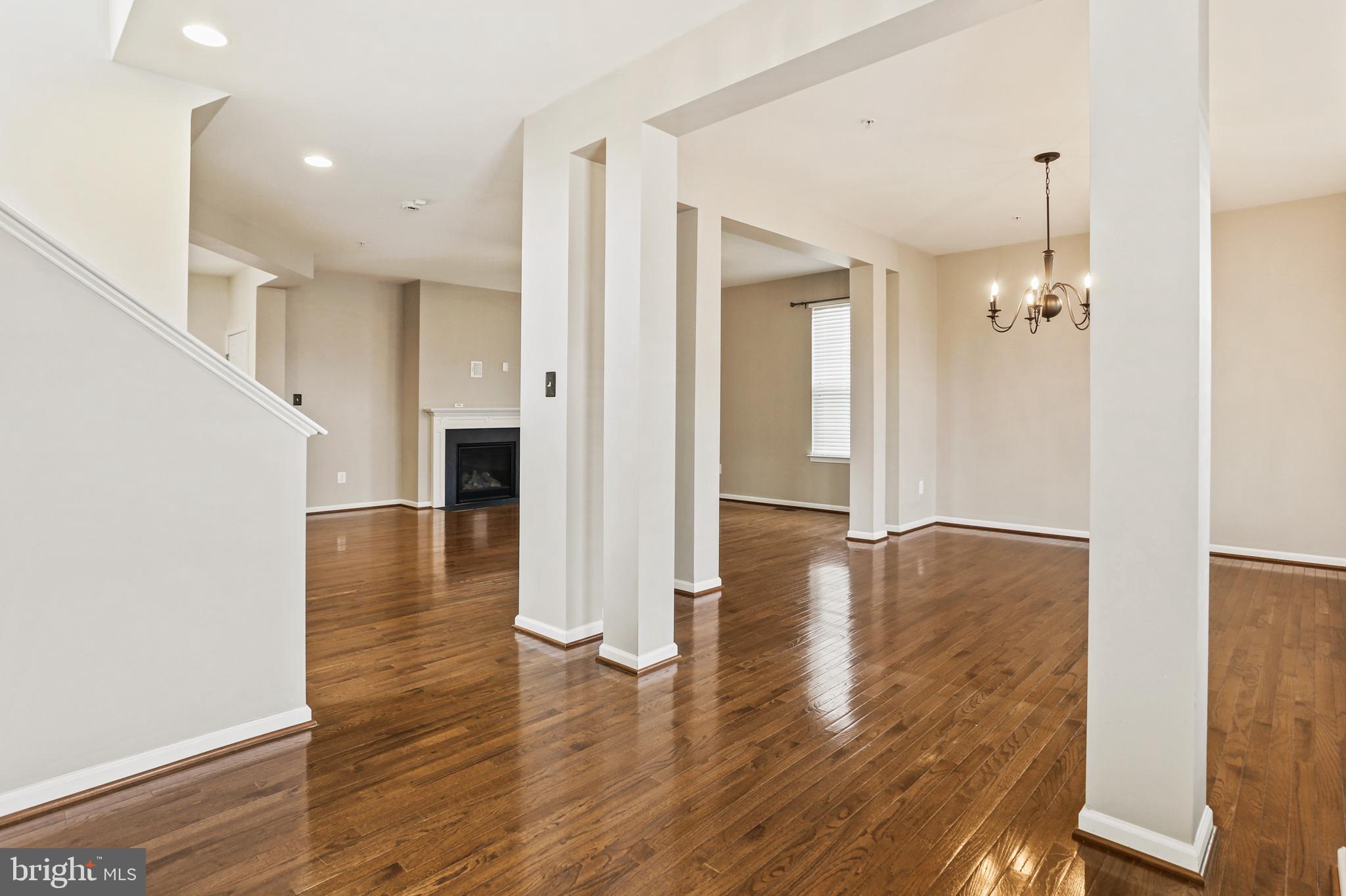 WOODLAND PARK AT WILDEWOOD - Residential