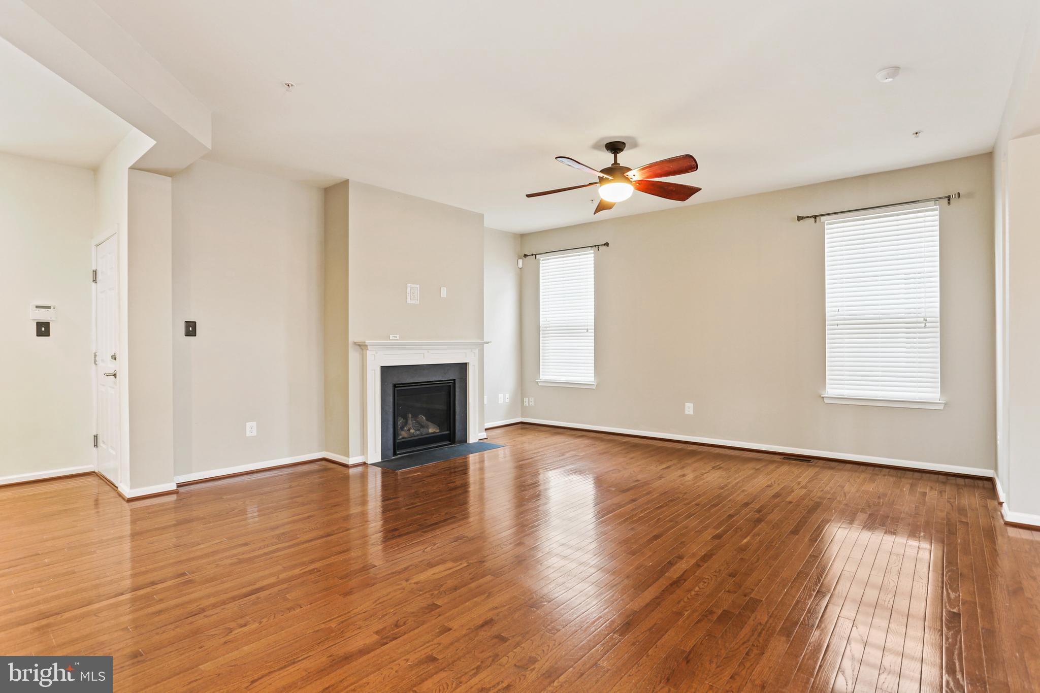 WOODLAND PARK AT WILDEWOOD - Residential