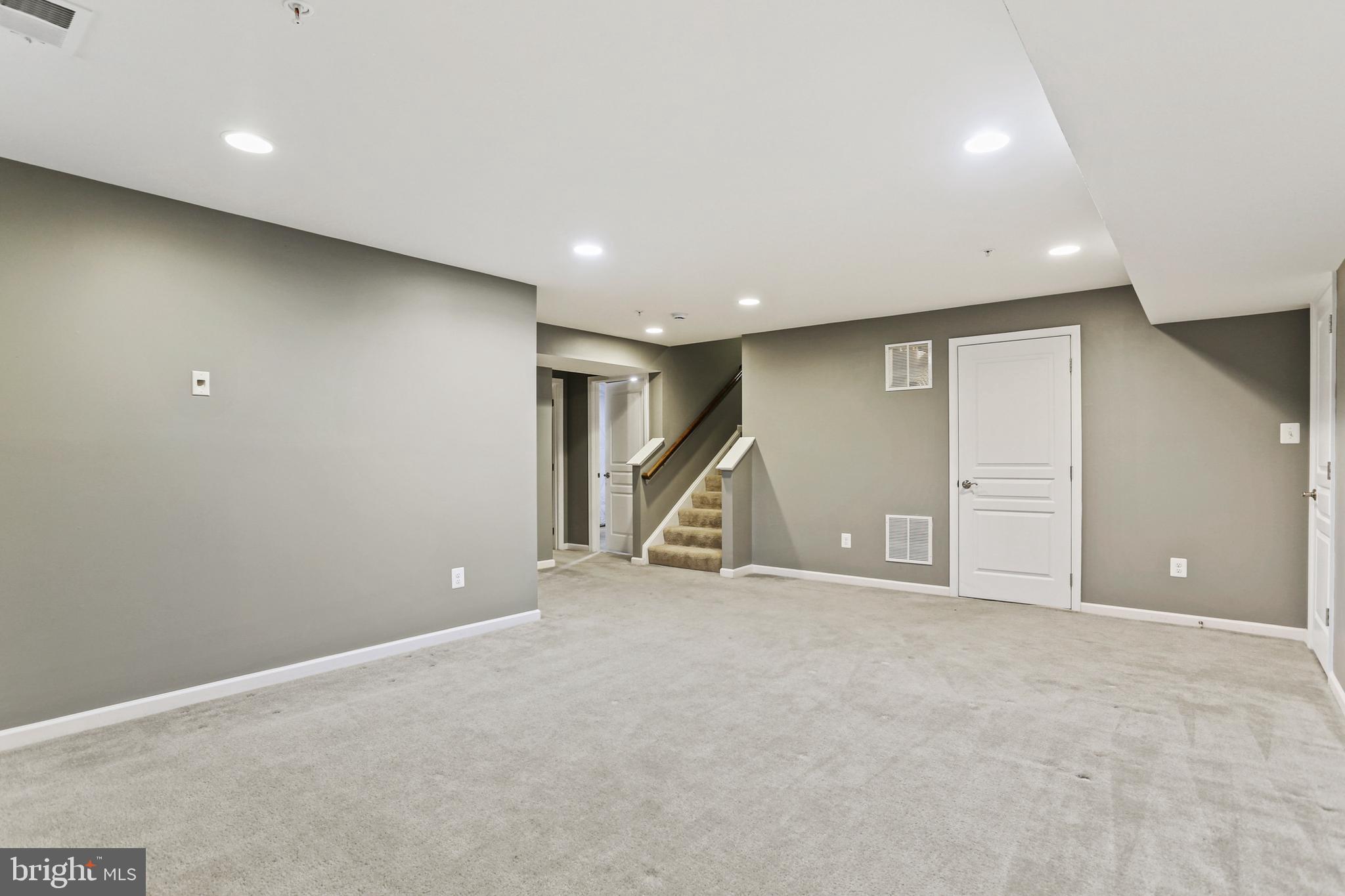 WOODLAND PARK AT WILDEWOOD - Residential