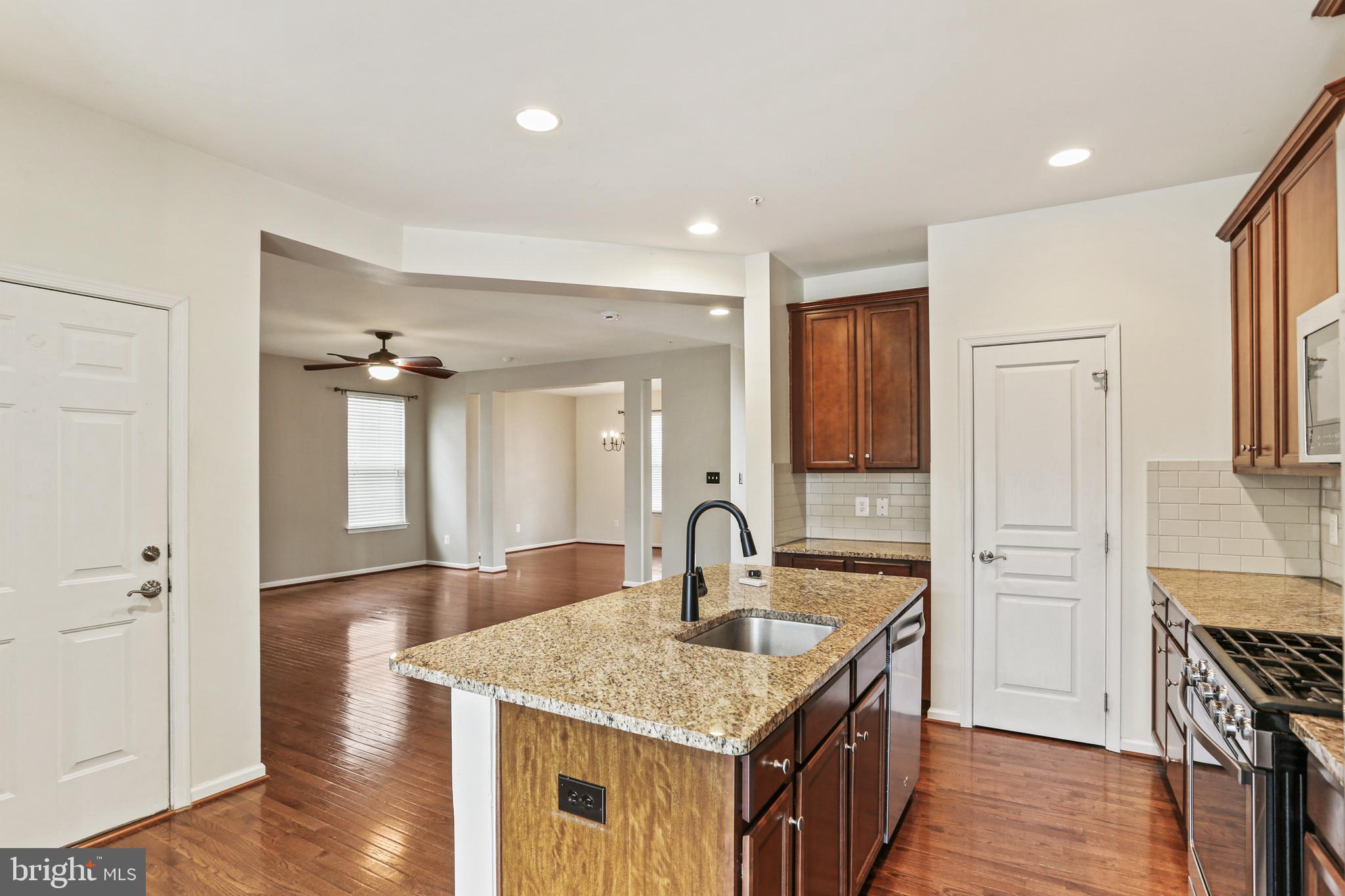 WOODLAND PARK AT WILDEWOOD - Residential