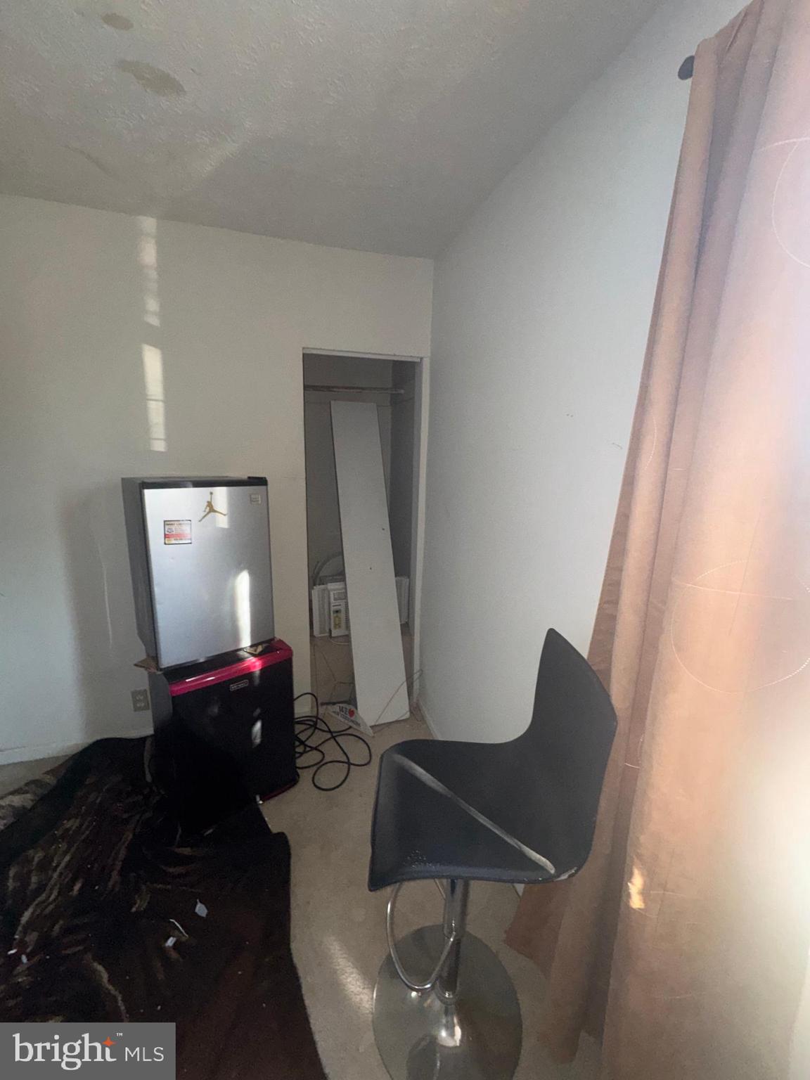 CHERRY HILL - Residential