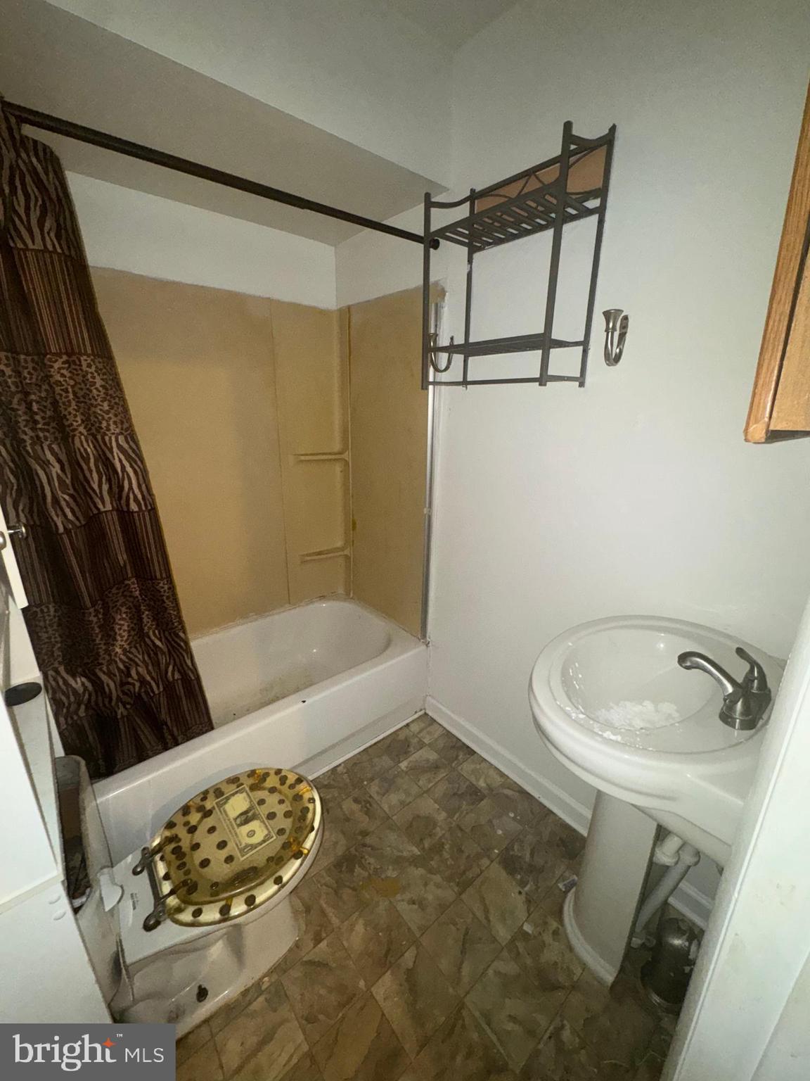 CHERRY HILL - Residential