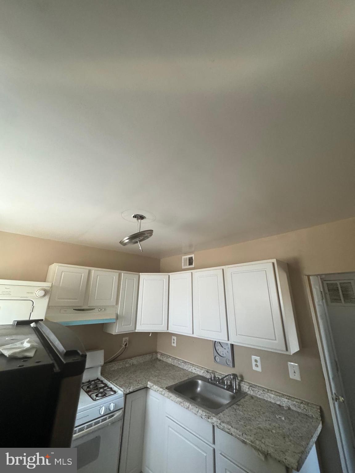 CHERRY HILL - Residential