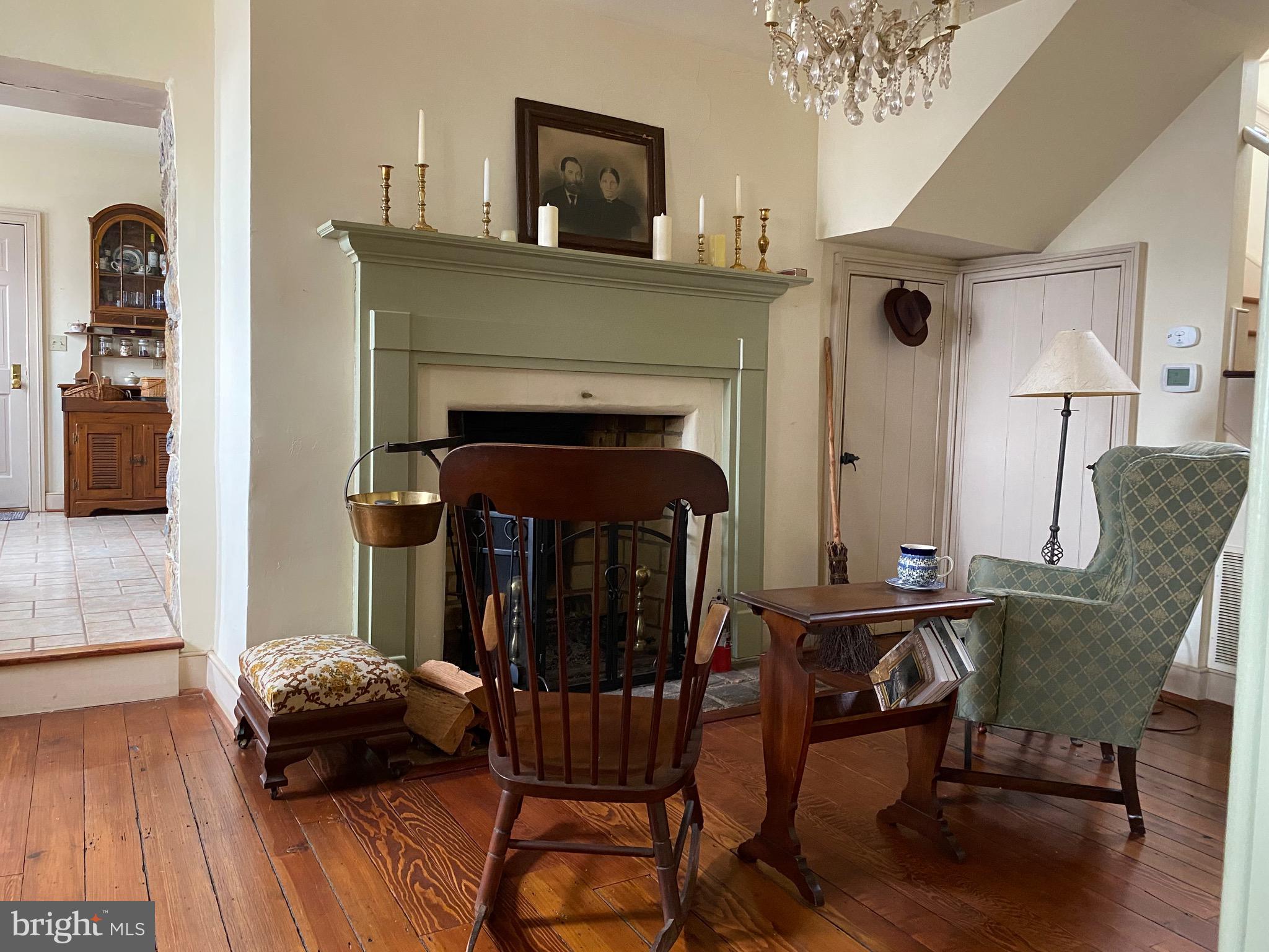 SHARPSBURG - Residential