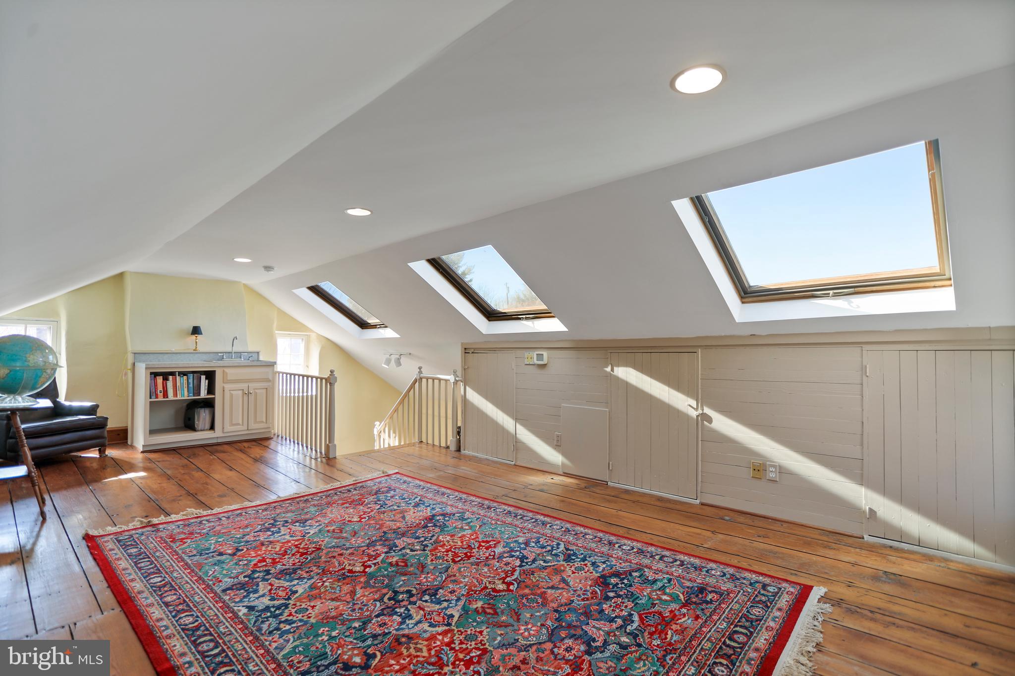 SHARPSBURG - Residential