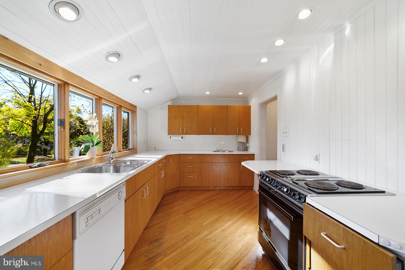 TANNERIE WOODS - Residential