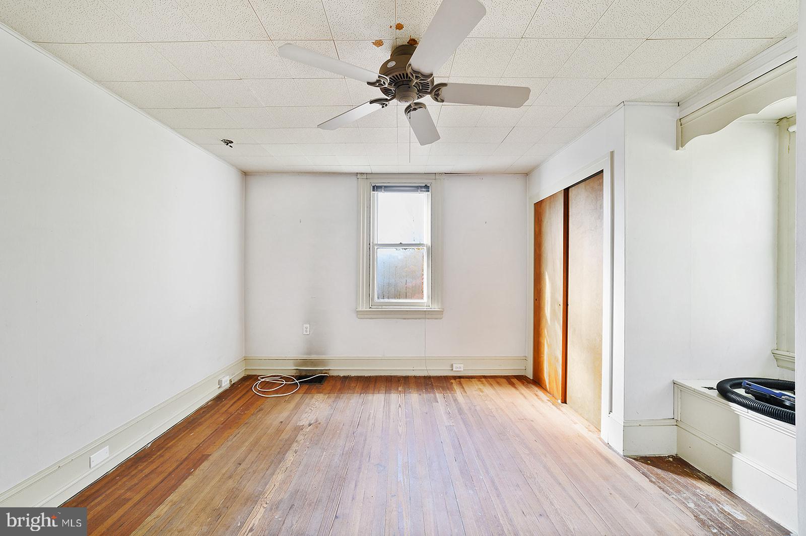 TANNERIE WOODS - Residential