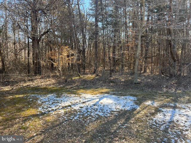 DARNESTOWN OUTSIDE - Land