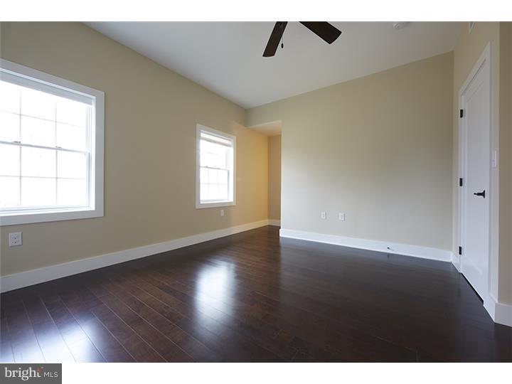 DEVON GREEN - Residential Lease