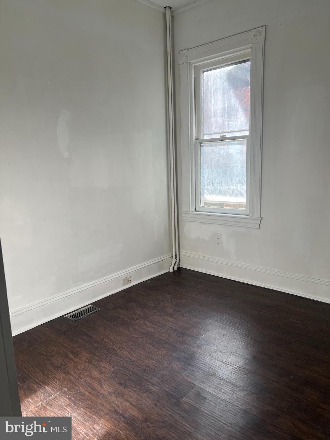 YORK - Residential Lease