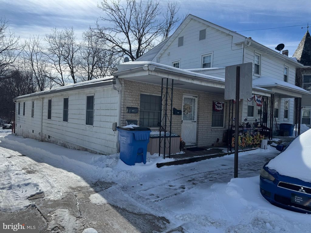 Photo of 149 Lumber Street, LITTLESTOWN, PA 17340 (MLS # PAAD2021688)