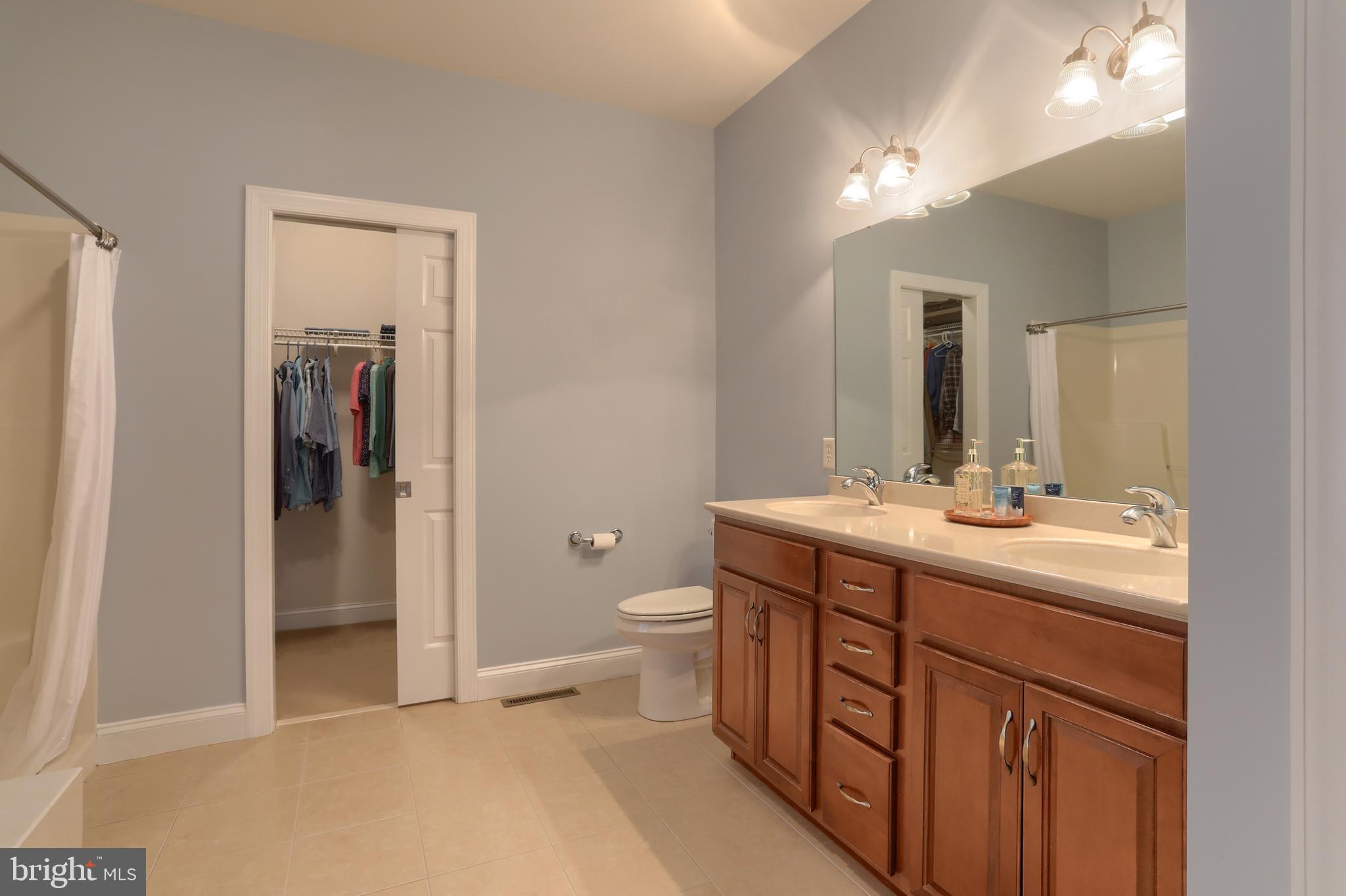 IRON VALLEY EST/ PHASE4 - Residential
