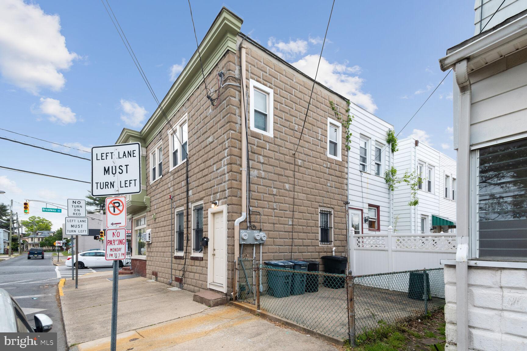 501 S BROADWAY