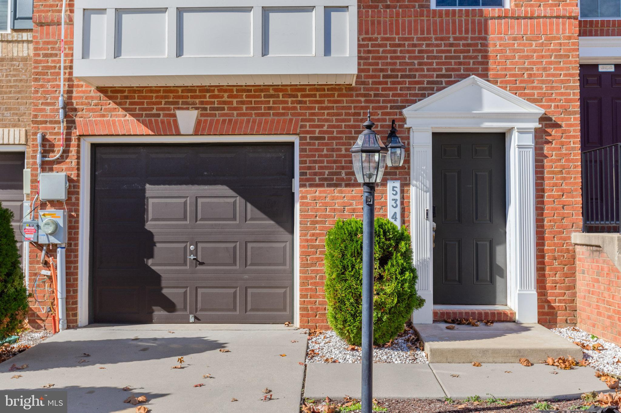 GLENEAGLES SOUTH - Residential Lease