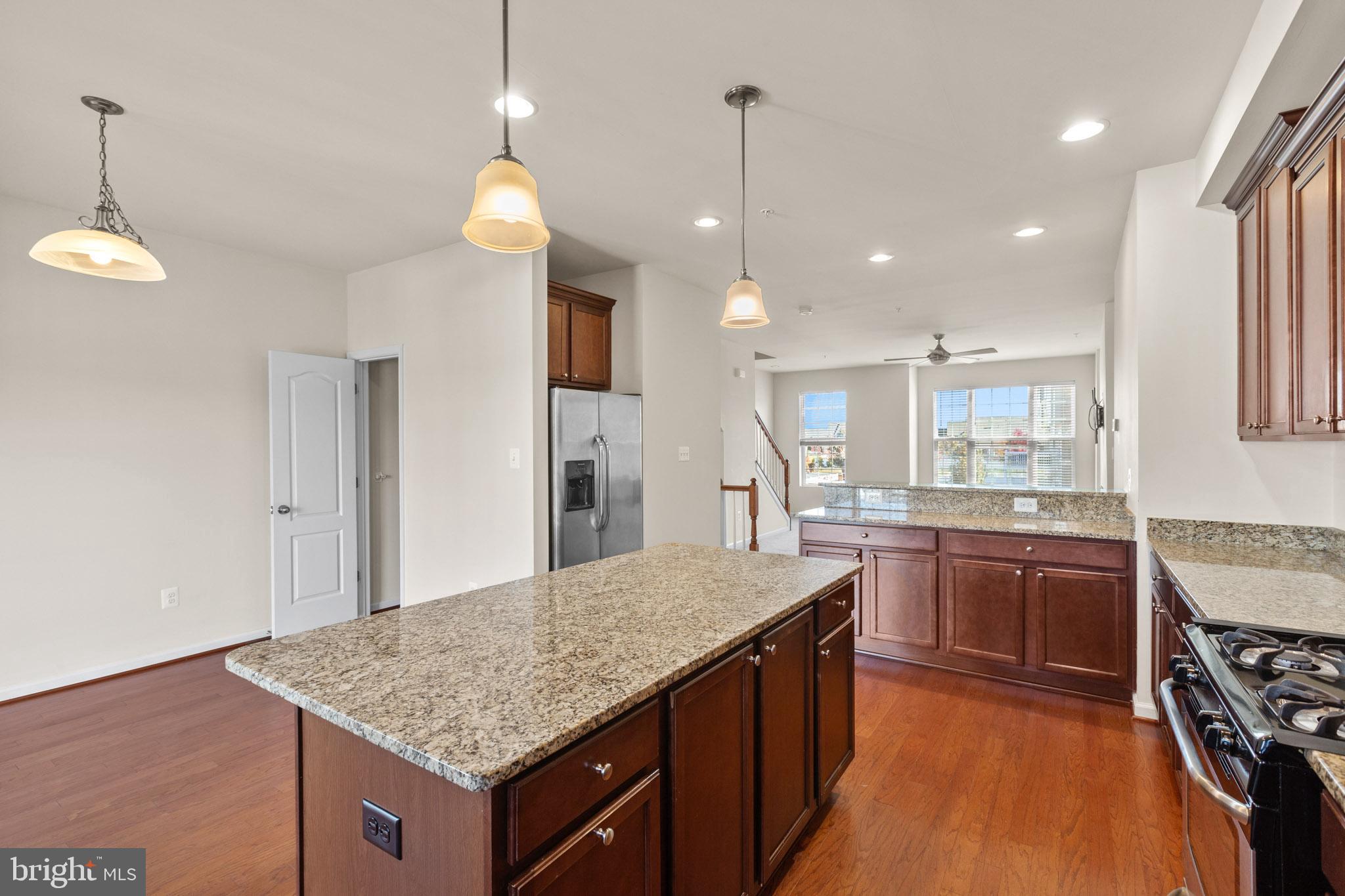 GLENEAGLES SOUTH - Residential Lease