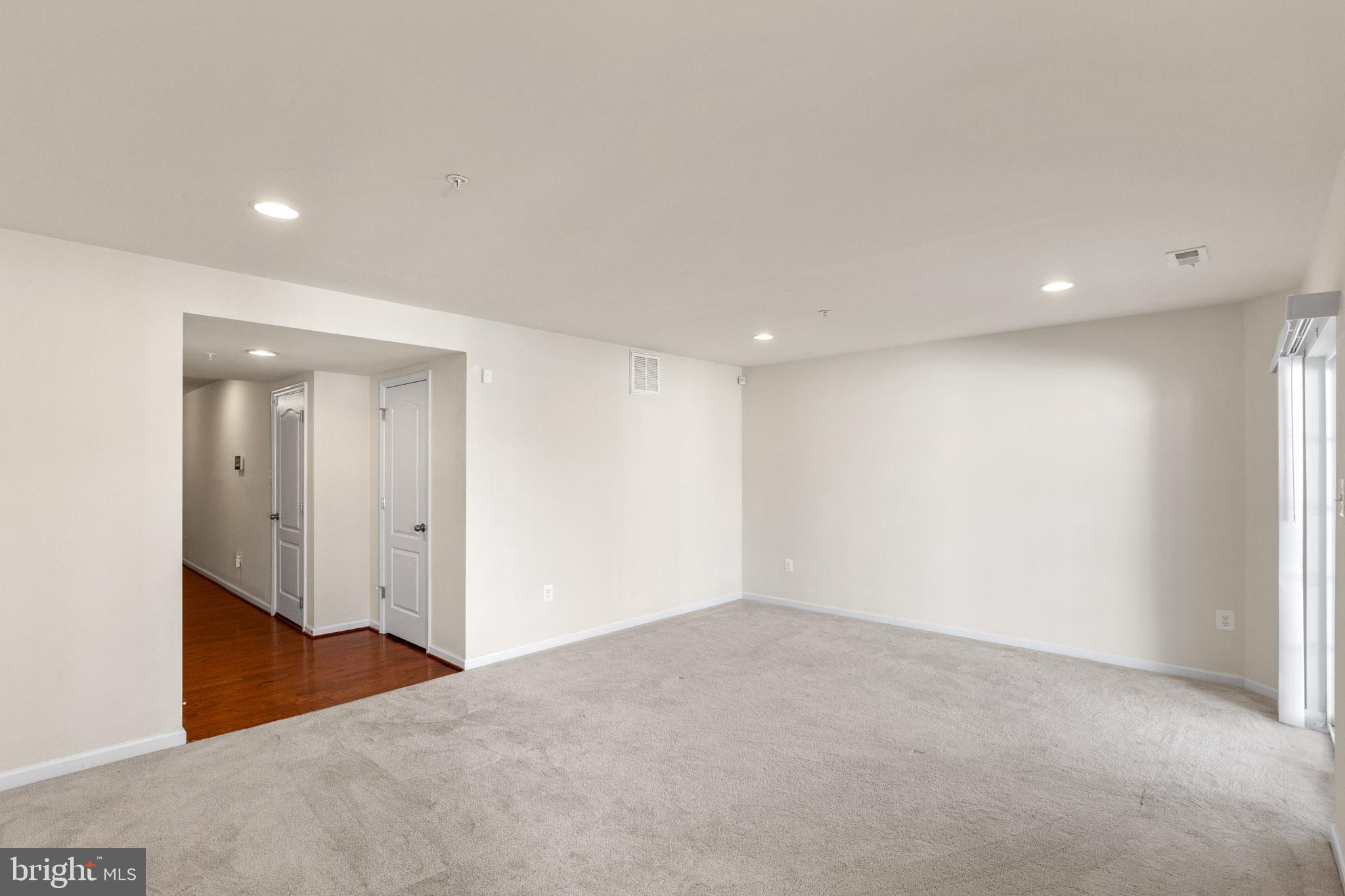 GLENEAGLES SOUTH - Residential Lease