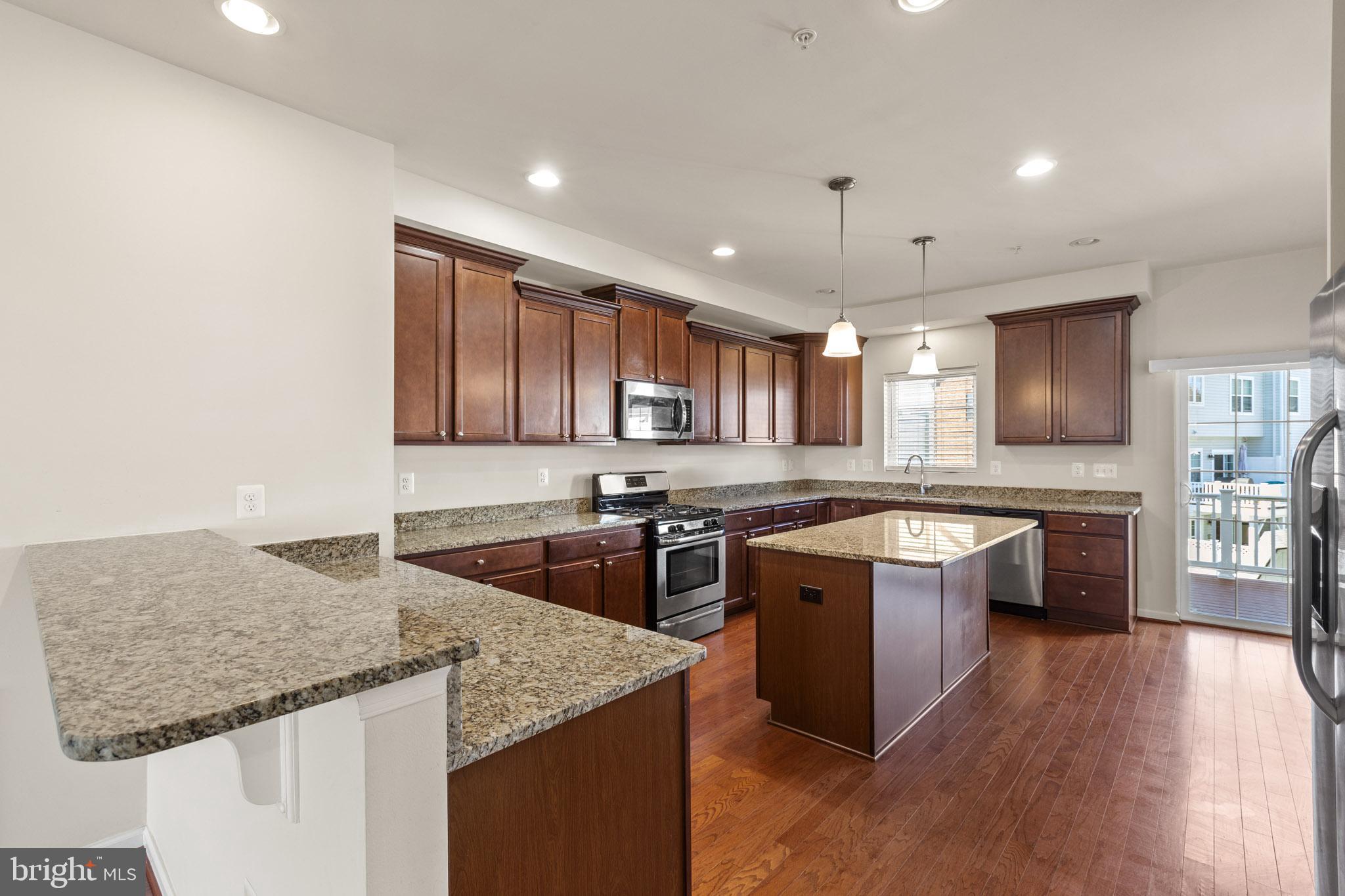 GLENEAGLES SOUTH - Residential Lease