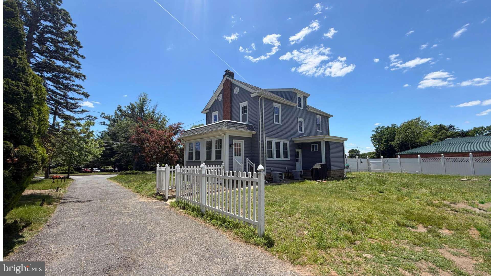 1048 MER-EDINBURG ROAD