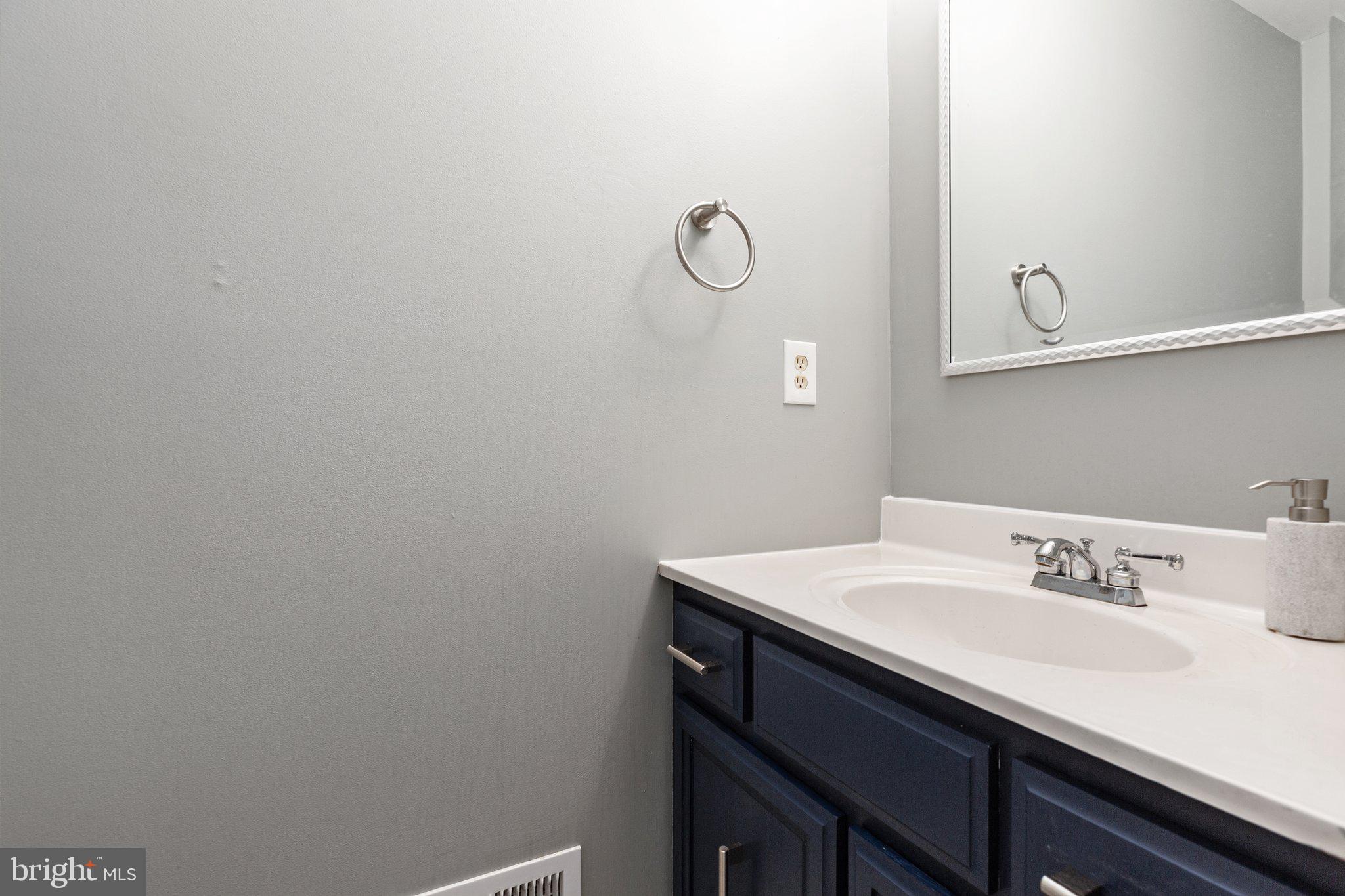 STONE MILL - Residential Lease