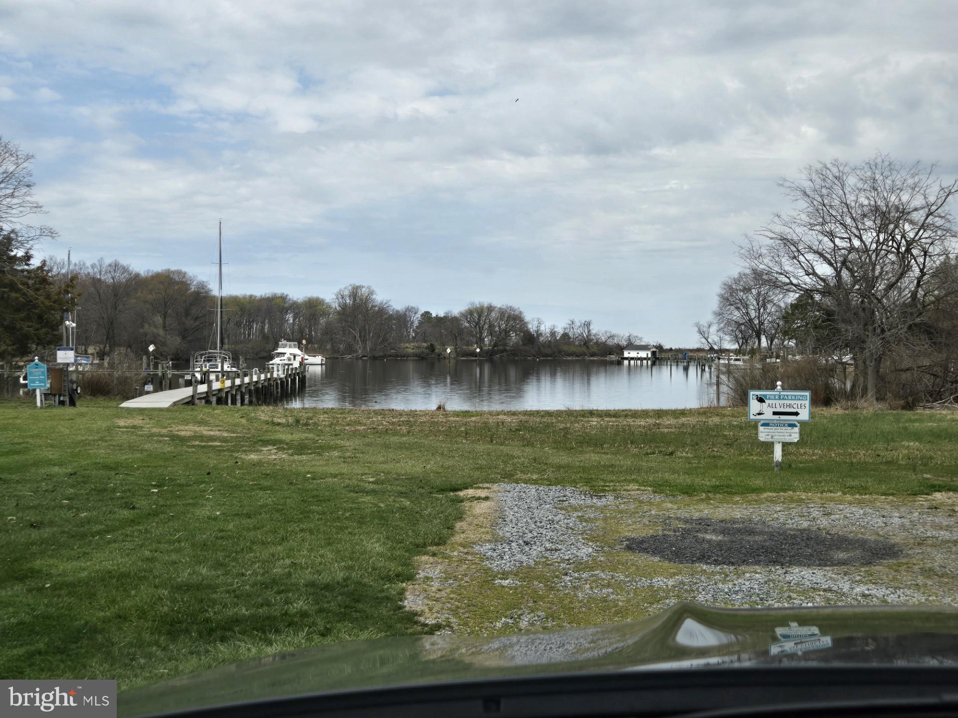 248 HARBOR LANE
