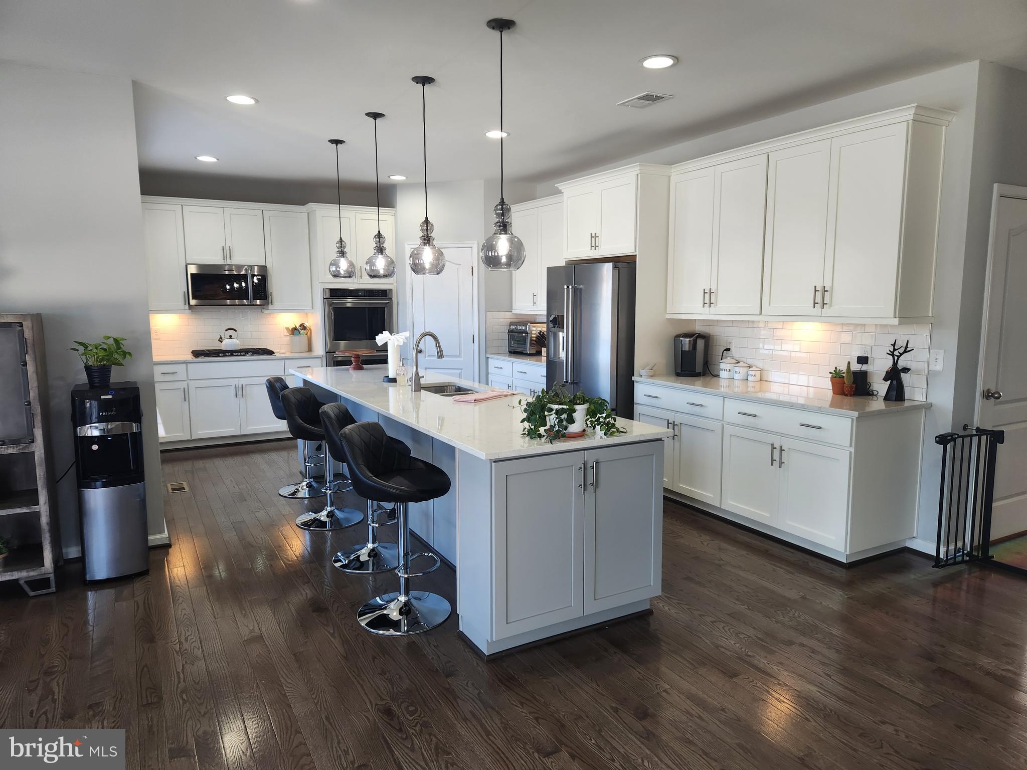 FREEDOM MANOR - Residential