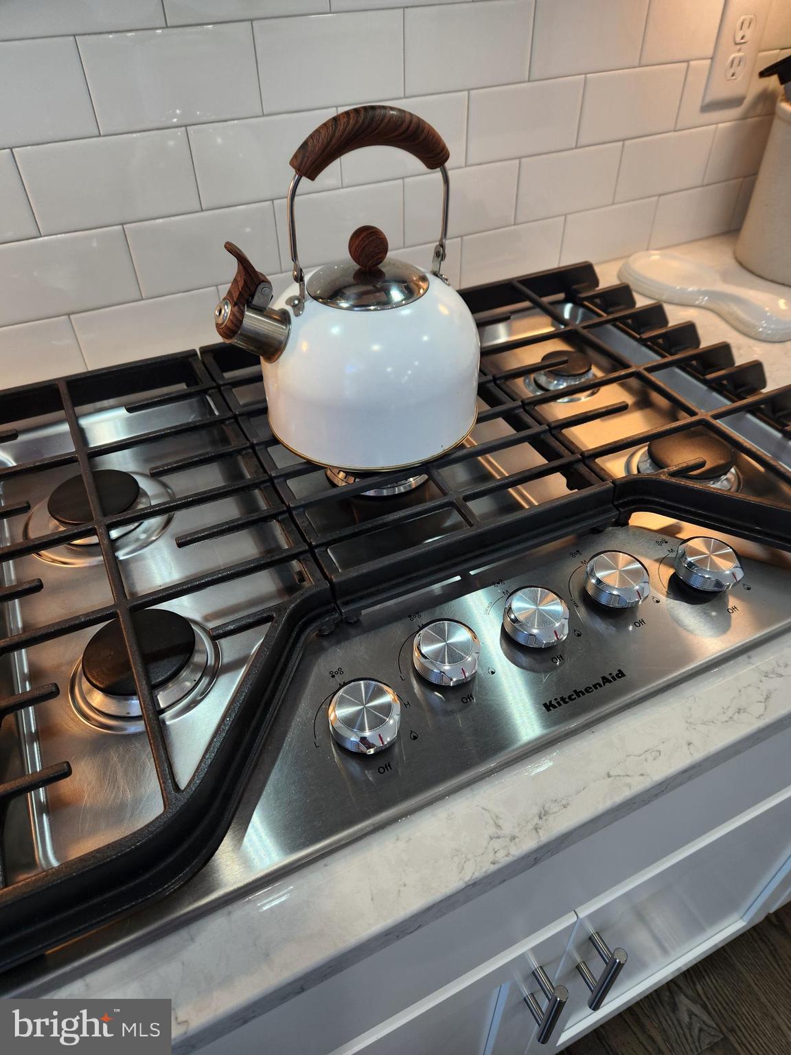 FREEDOM MANOR - Residential