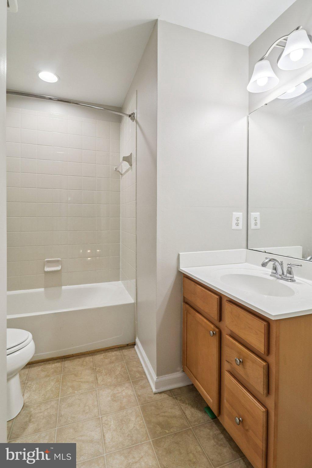 THE PRESERVE AT PISCATAWAY - Residential