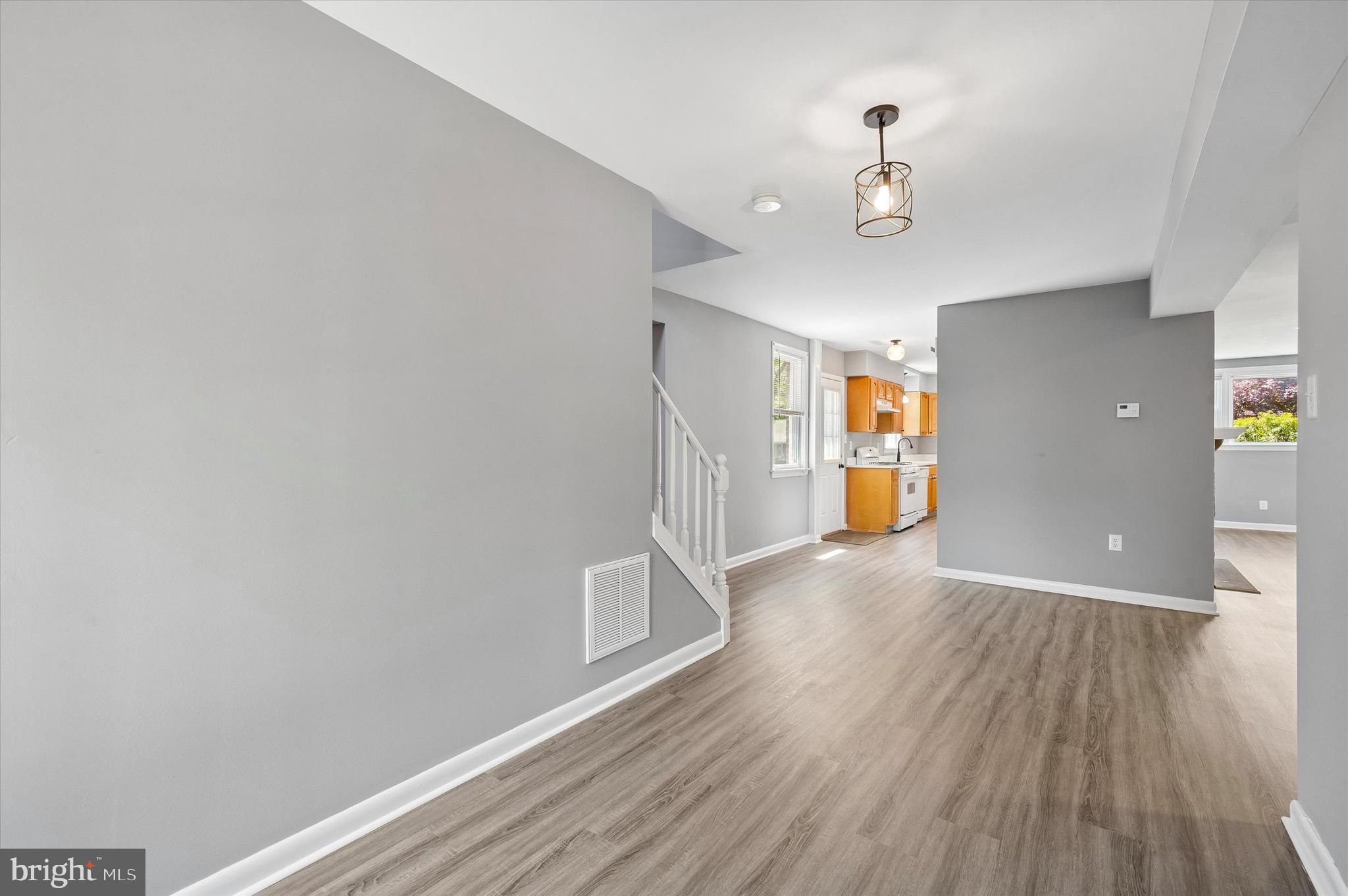 LANGFORD HILLS - Residential
