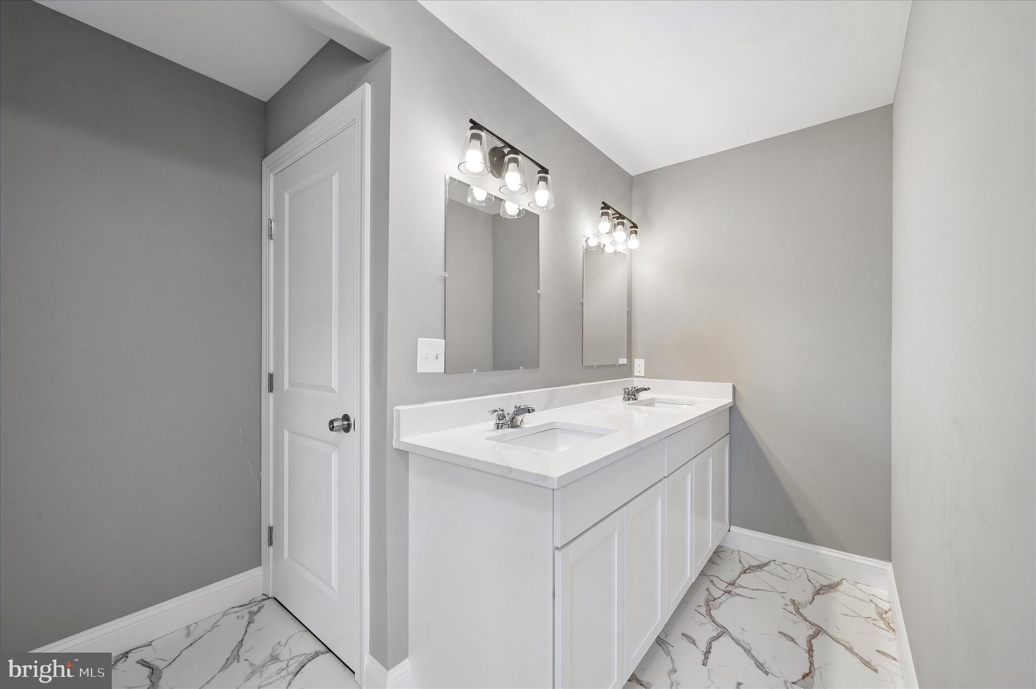 LANGFORD HILLS - Residential