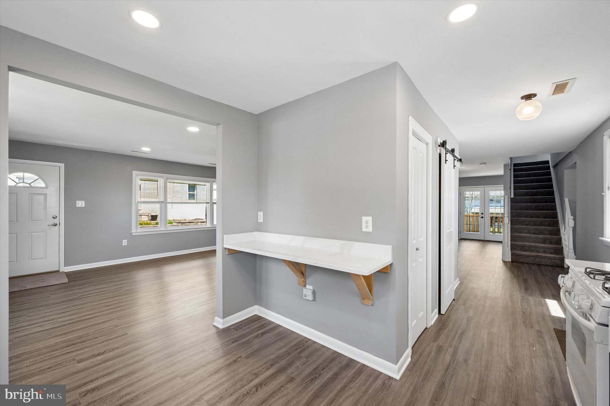 LANGFORD HILLS - Residential