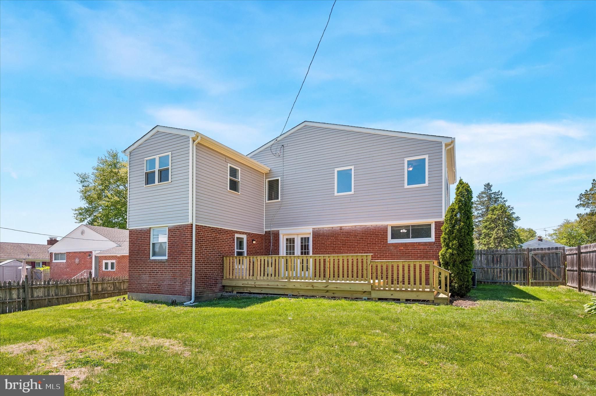 LANGFORD HILLS - Residential