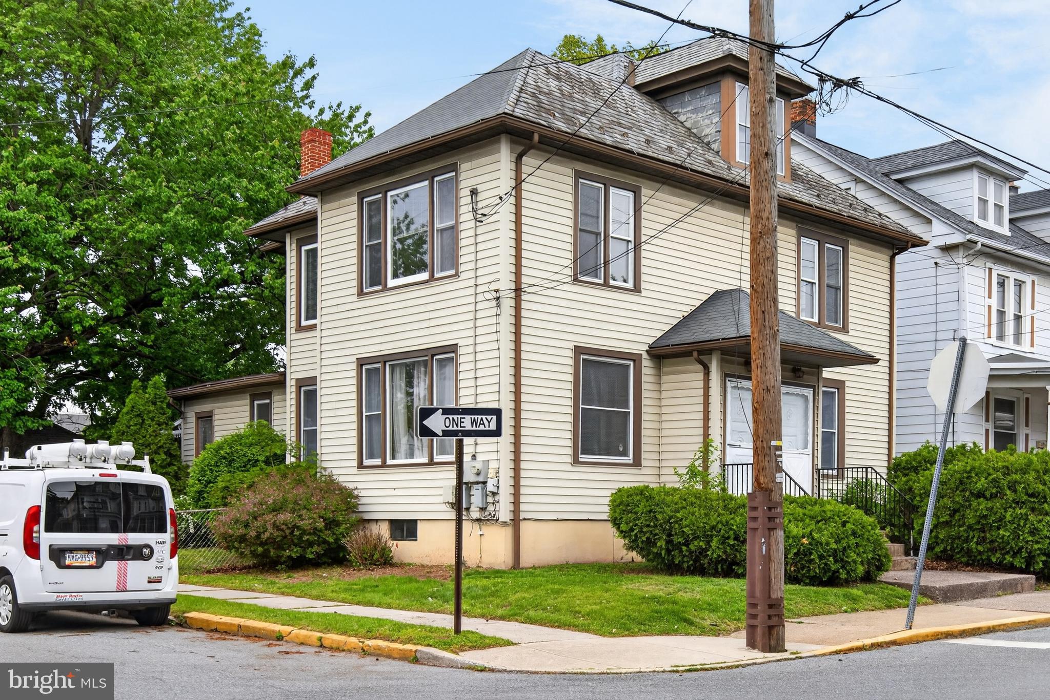 235 S 29TH STREET