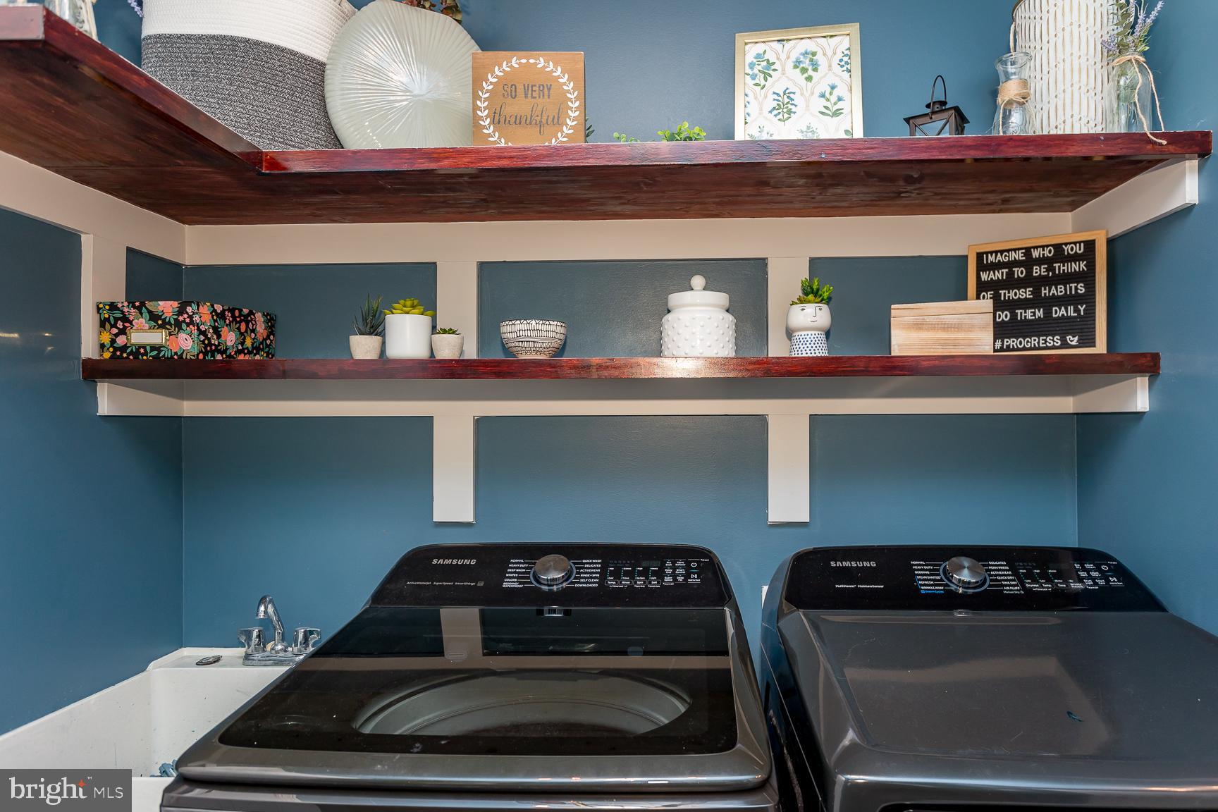 PRESTON LAKE - Residential