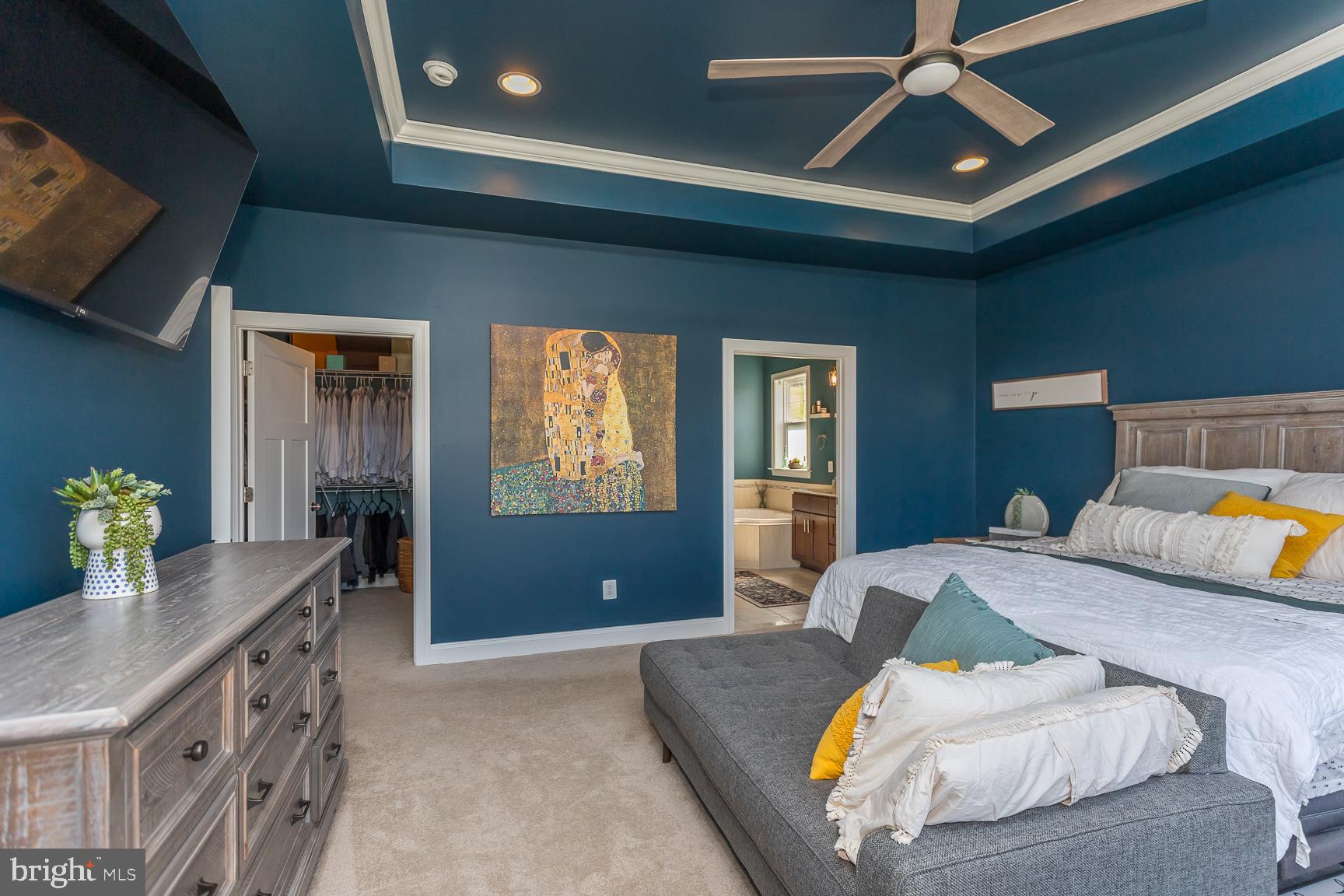 PRESTON LAKE - Residential