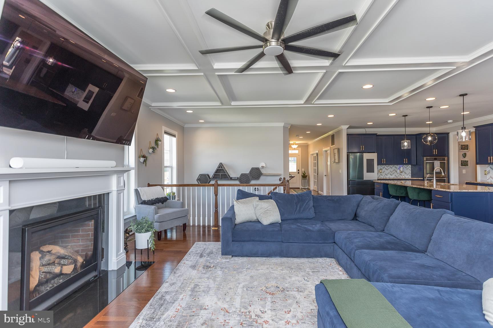 PRESTON LAKE - Residential