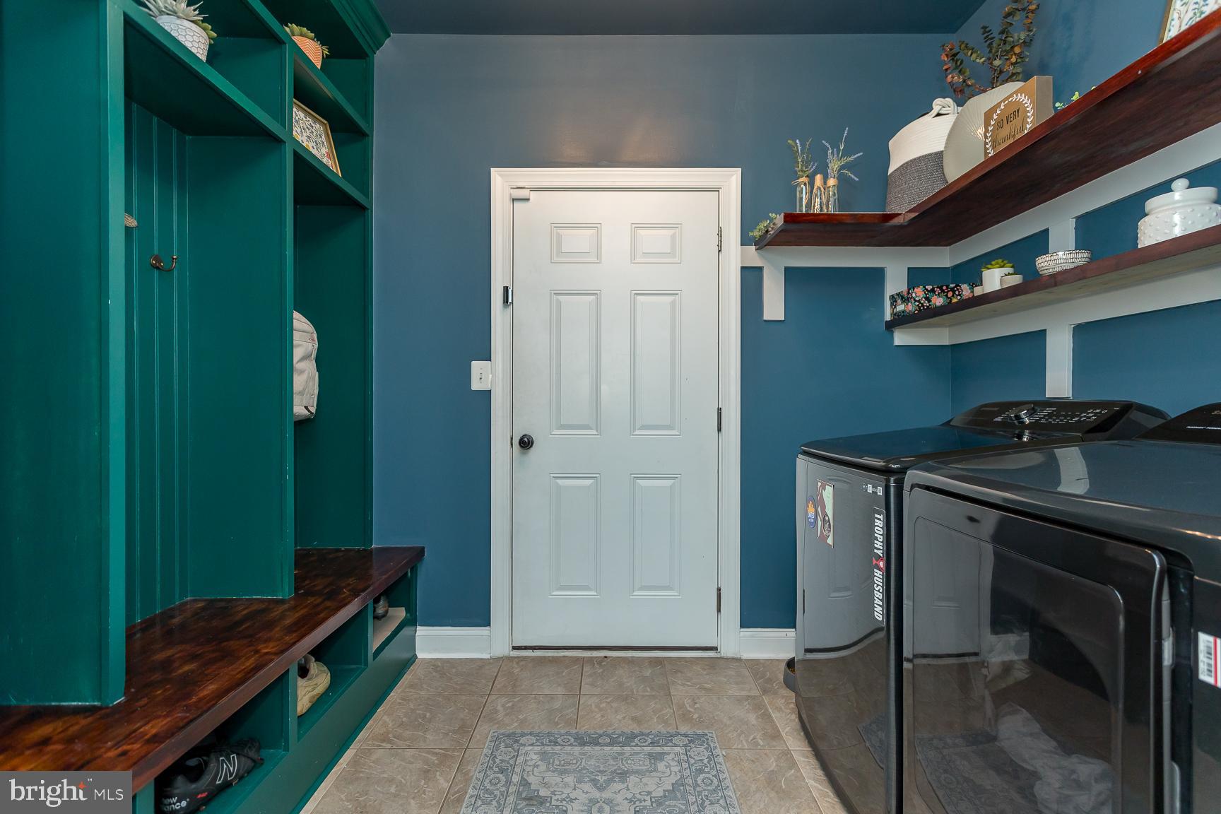 PRESTON LAKE - Residential