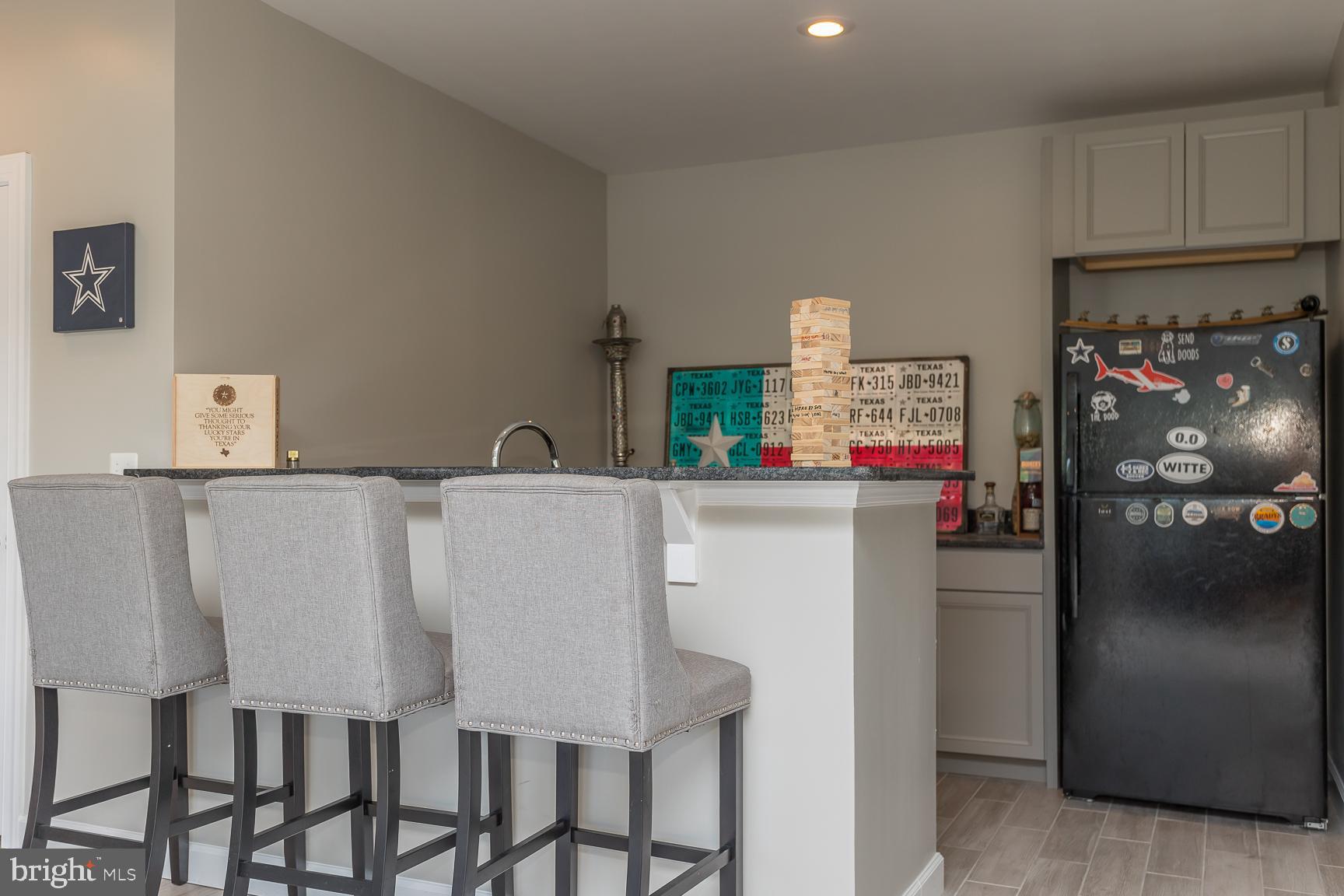 PRESTON LAKE - Residential