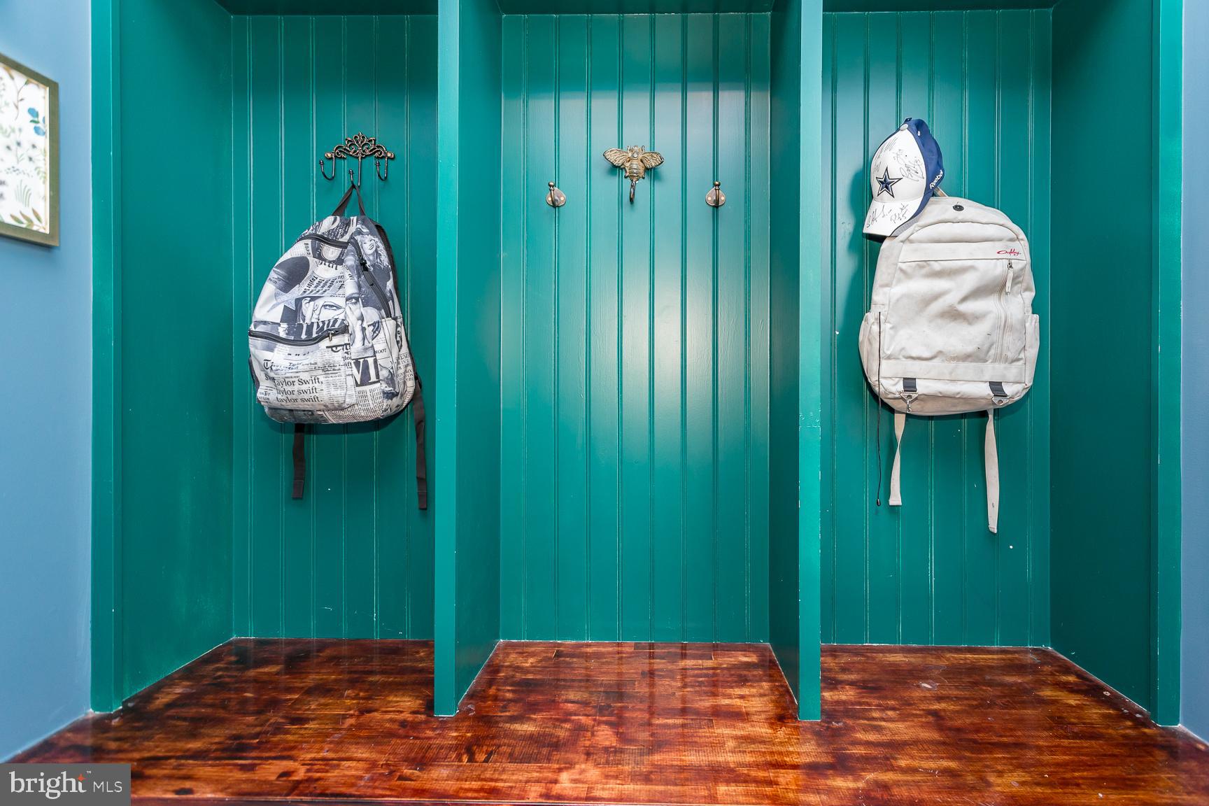 PRESTON LAKE - Residential