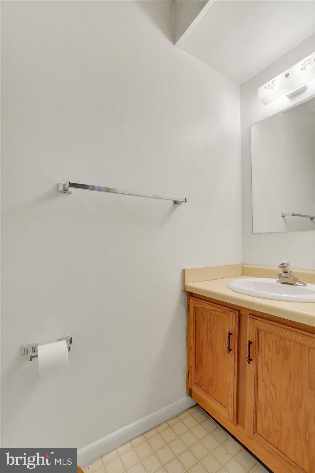 LEXINGTON WOODS - Residential